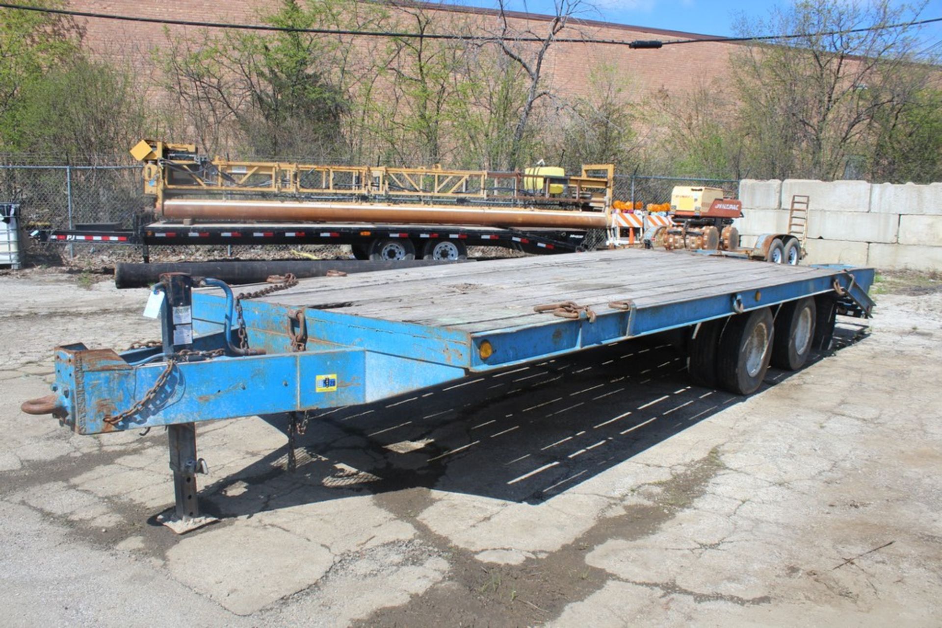 1989 BELSHE 96-IN. X 26-FT. T9-2AP 20,000-LB. CAPACITY T/A EQUIPMENT TRAILER VIN: - Image 2 of 6