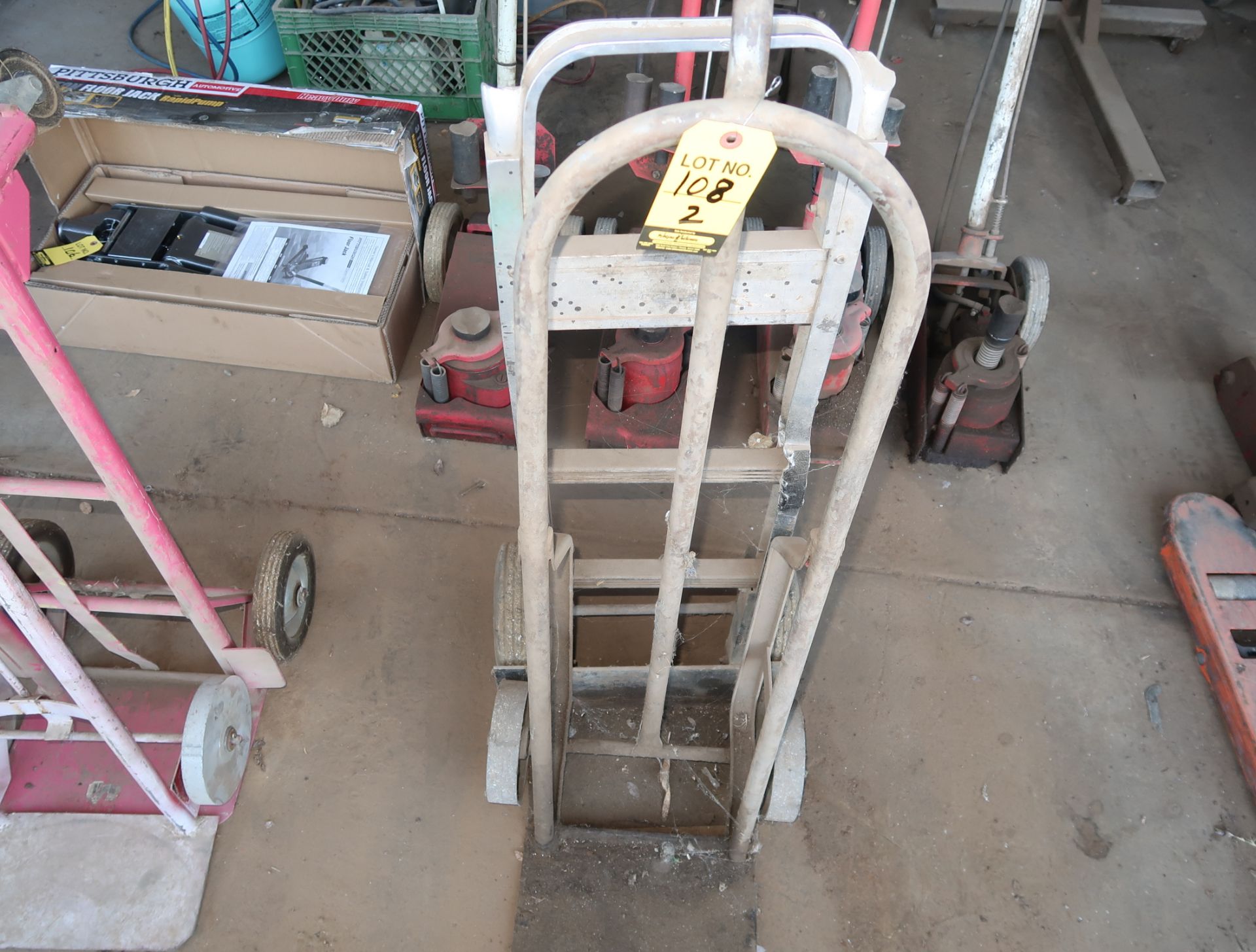 SOLID WHEEL HAND TRUCKS