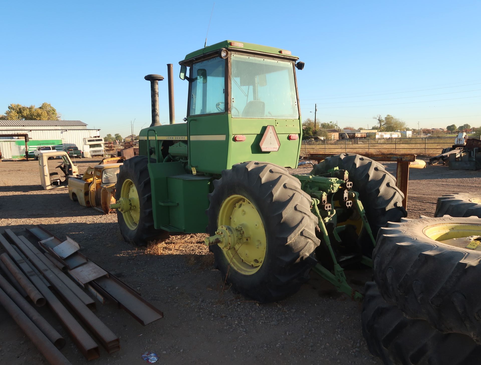 JOHN DEERE 8630H TRACTOR, FRONT & REAR DUALS, REAR HYDRAULICS, EROPS, HRS. UNK. SN. 8630H004074R - Image 7 of 10
