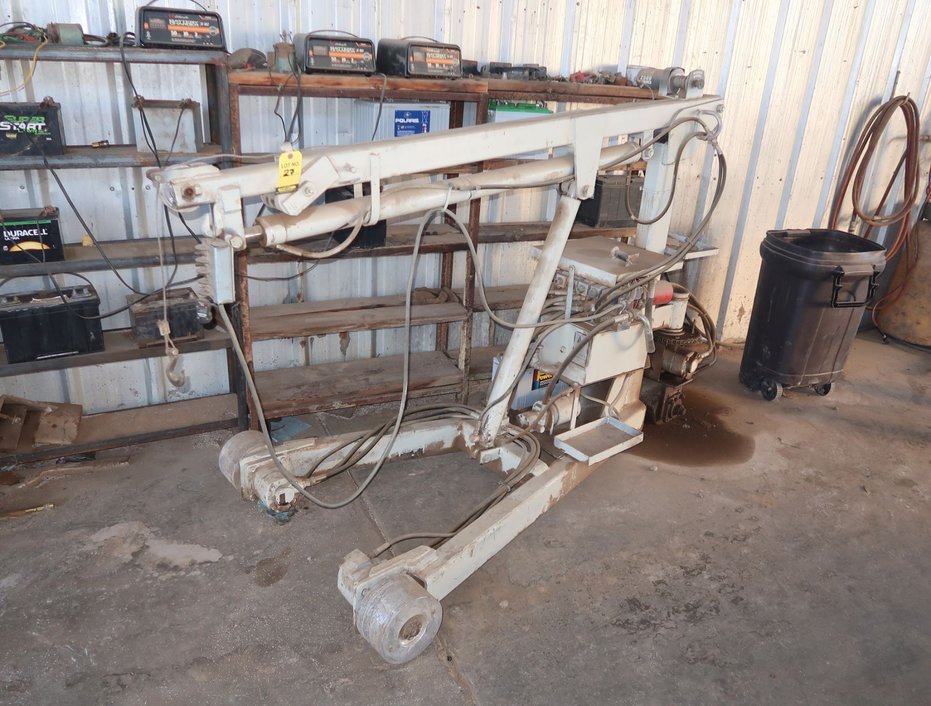 ELECTRIC/HYDRAULIC ENGINE HOIST, SELF PROPELLED