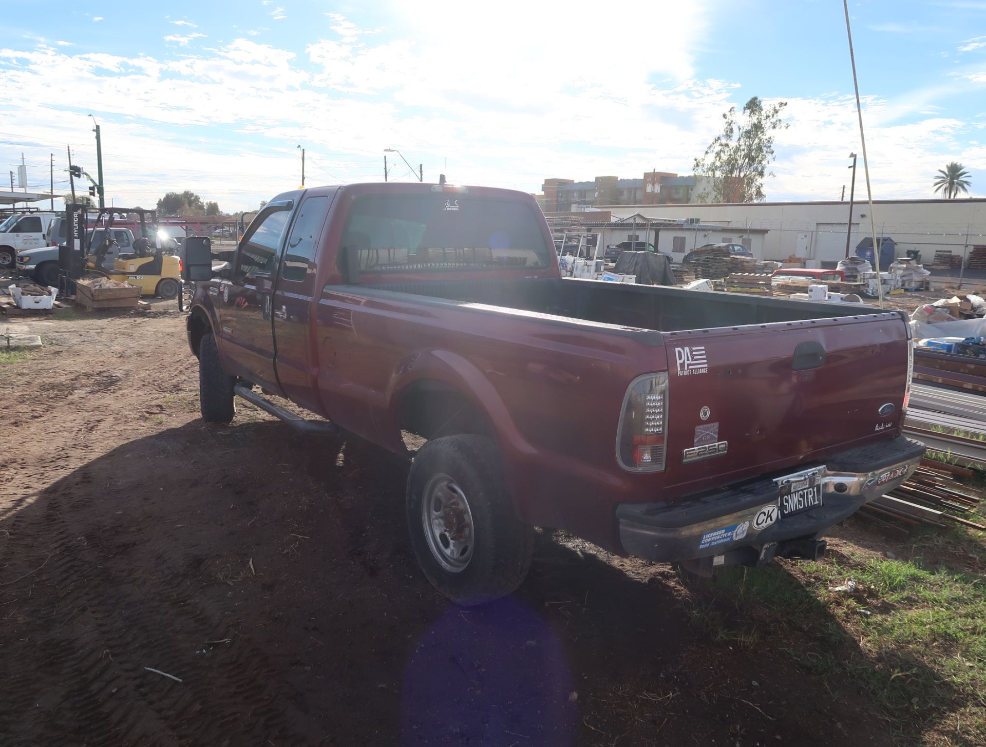 2005 FORD F-250 XLT SUPER DUTY VIN: 7FTSX21P45EC90152 (NON-RUNNER) - Image 6 of 10