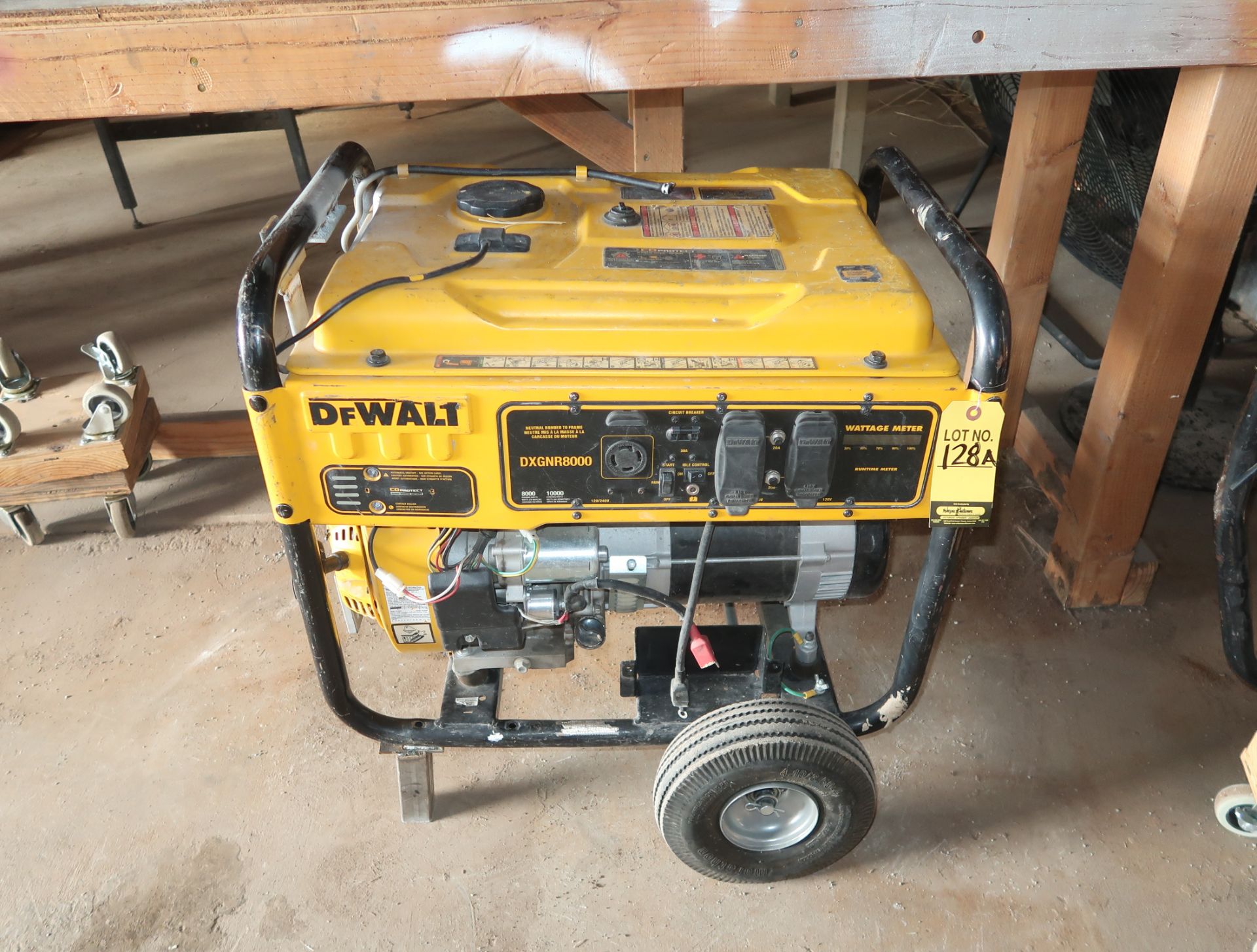 DEWALT DXGNR8000 8000 WATT GENERATOR