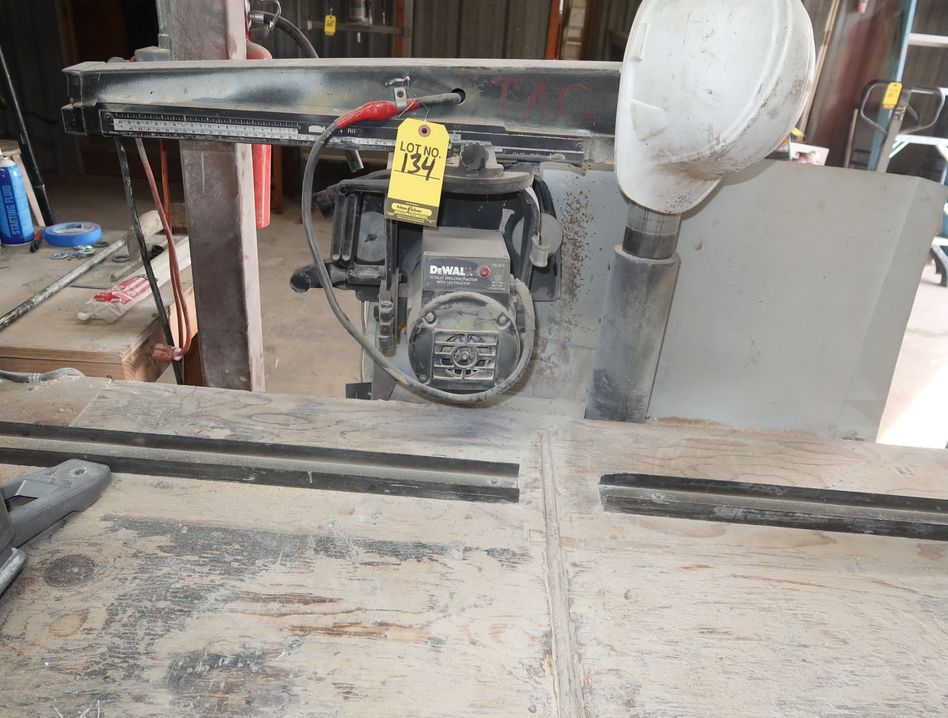 DEWALT RADIAL ARM SAW W/ TABLE