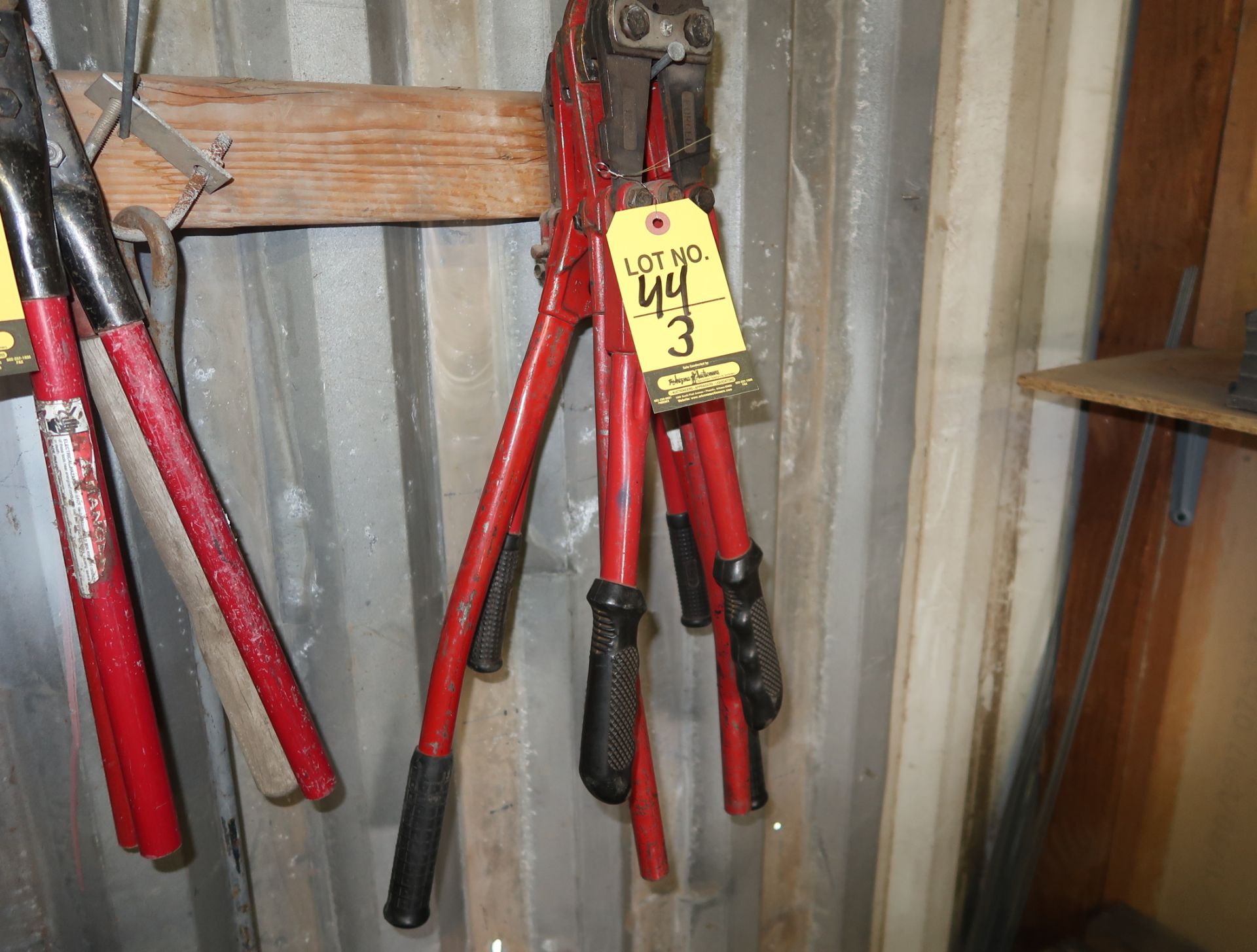 BOLT CUTTERS