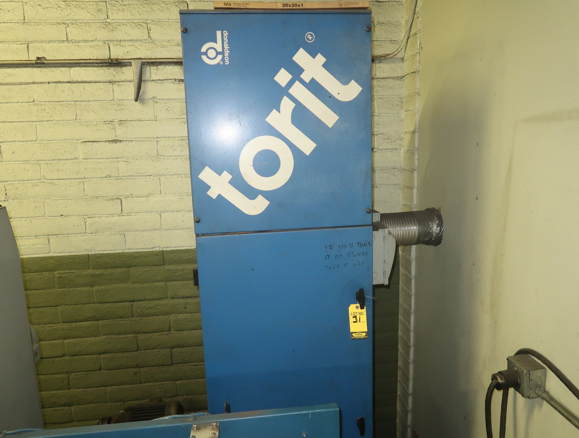 TORIT DUST COLLECTOR