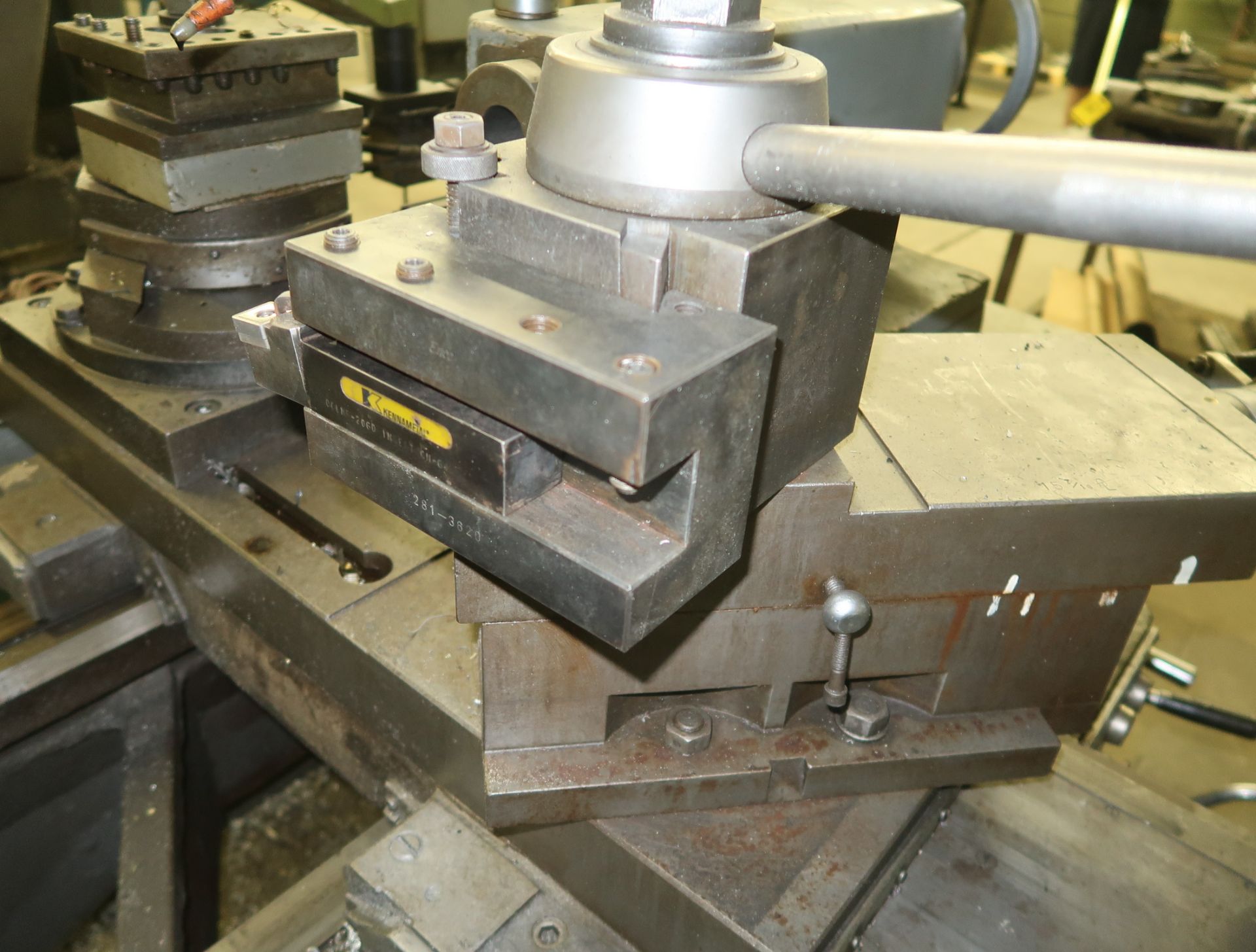 EDELSTAAL MDL. 800X1000 GAP BED ENGINE LATHE W/ 5" THRU HOLE, TRACER ATTACHMENT, 20" ROHM 3-JAW - Image 4 of 7