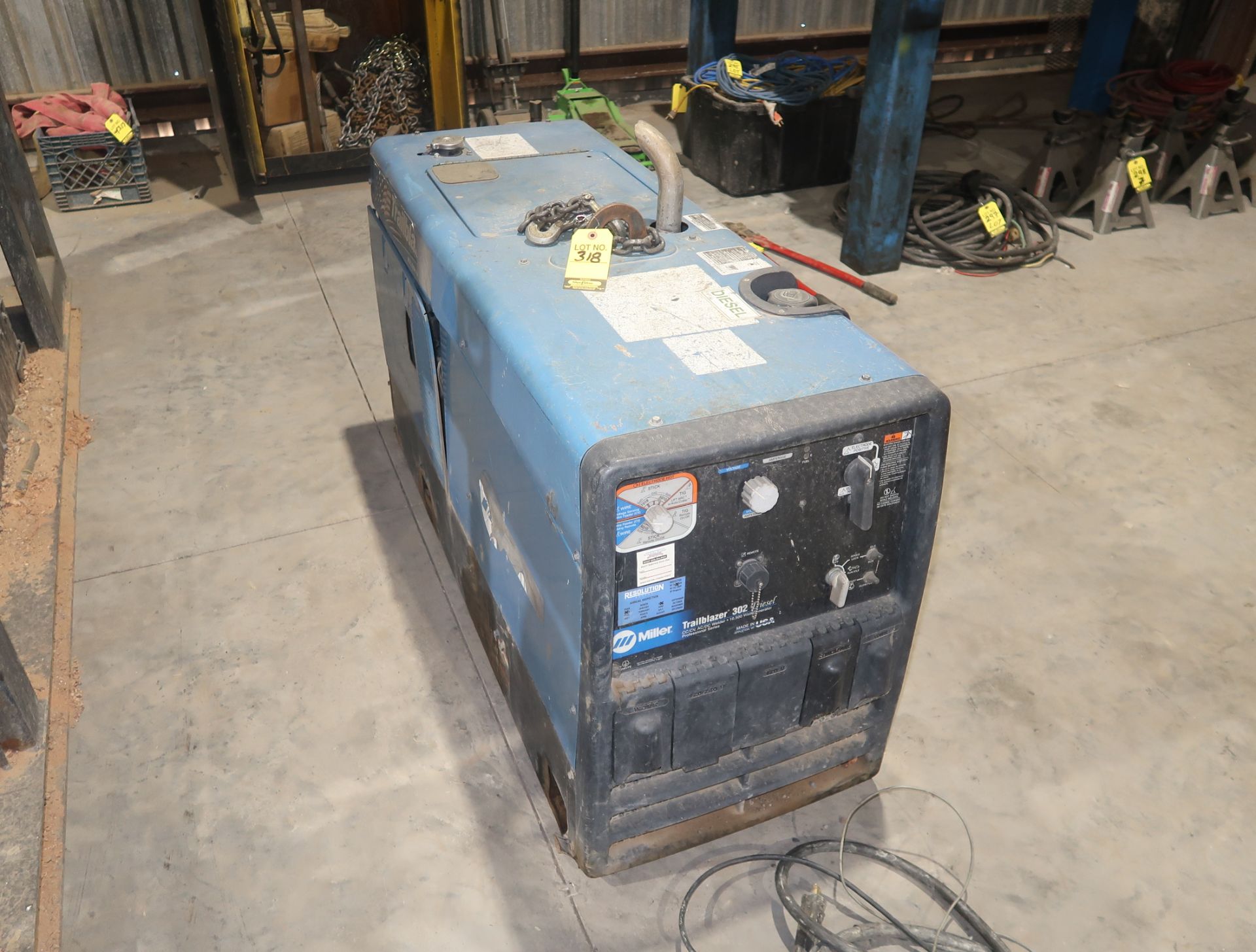 MILLER TRAILBLAZER 302 DIESEL WELDER, SN. LH3302520