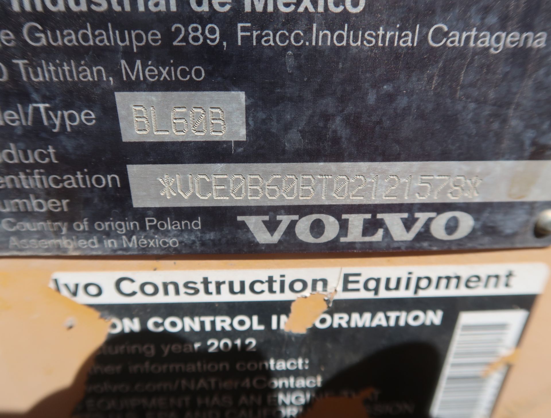 VOLVO BL60B BACKHOE, ROPS ENCLOSED, PIN. VCE0B60BT02121578, HRS. 1702 - Image 2 of 10