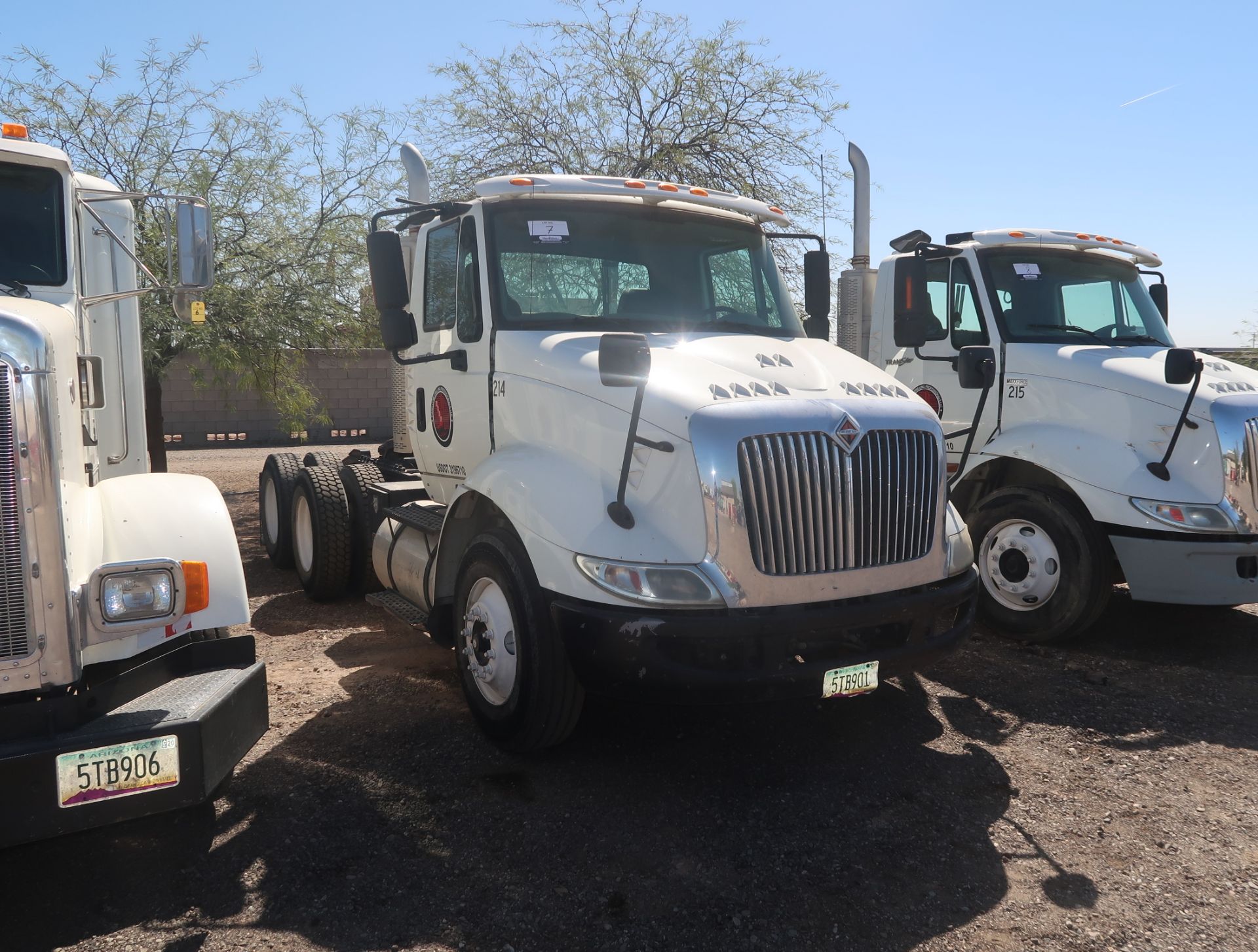 2012 INTERNATIONAL 8600 SBA 6X4, MAXX 13/410HP, EATON FULLER 10-SP, VIN. 1HSHXSJR5CH120851, ODOM: