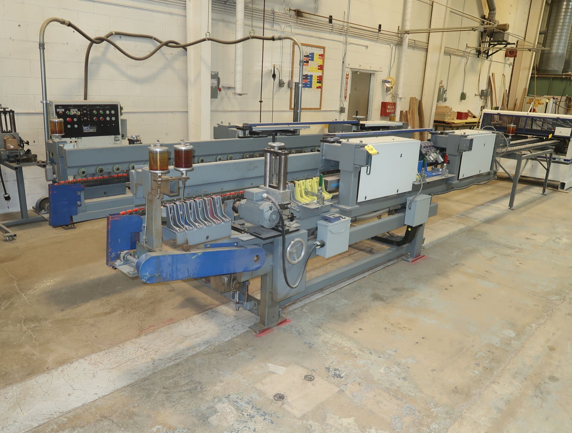 MIDWEST AUTOMATION ROLL-A-MATIC 2920 FORMER