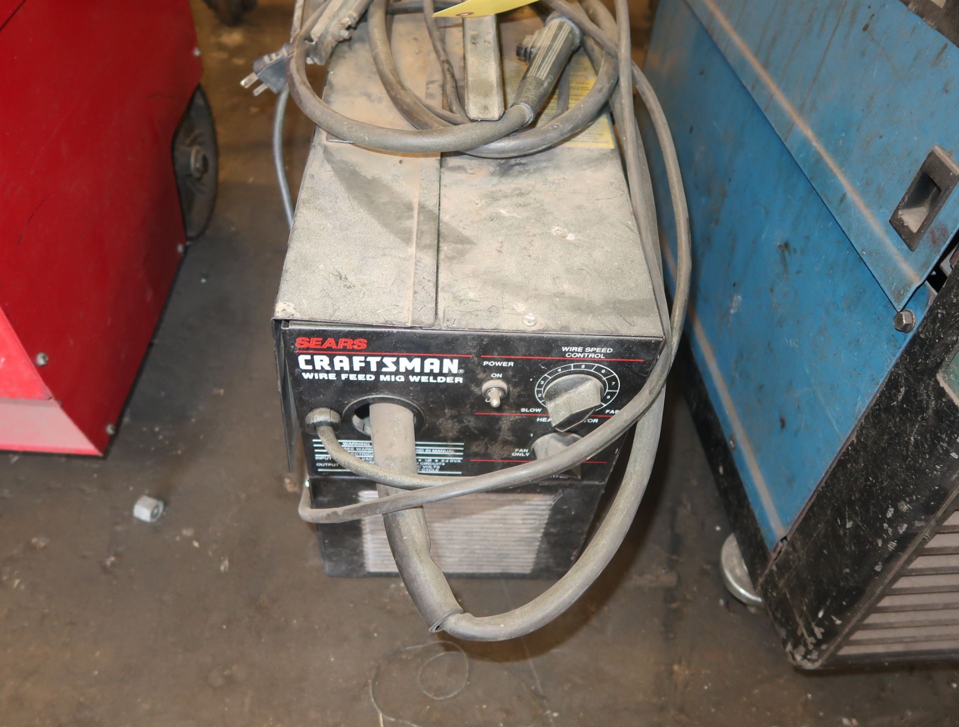 CRAFTSMAN WIRE FEED MIG WELDER