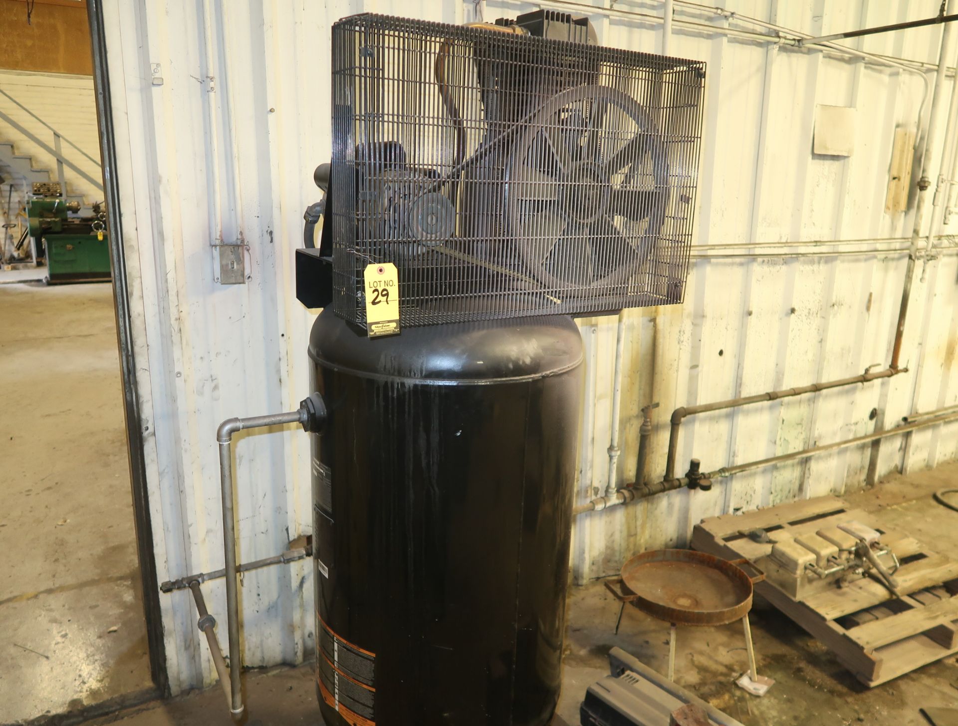 HUSKY 5HP AIR COMPRESSOR