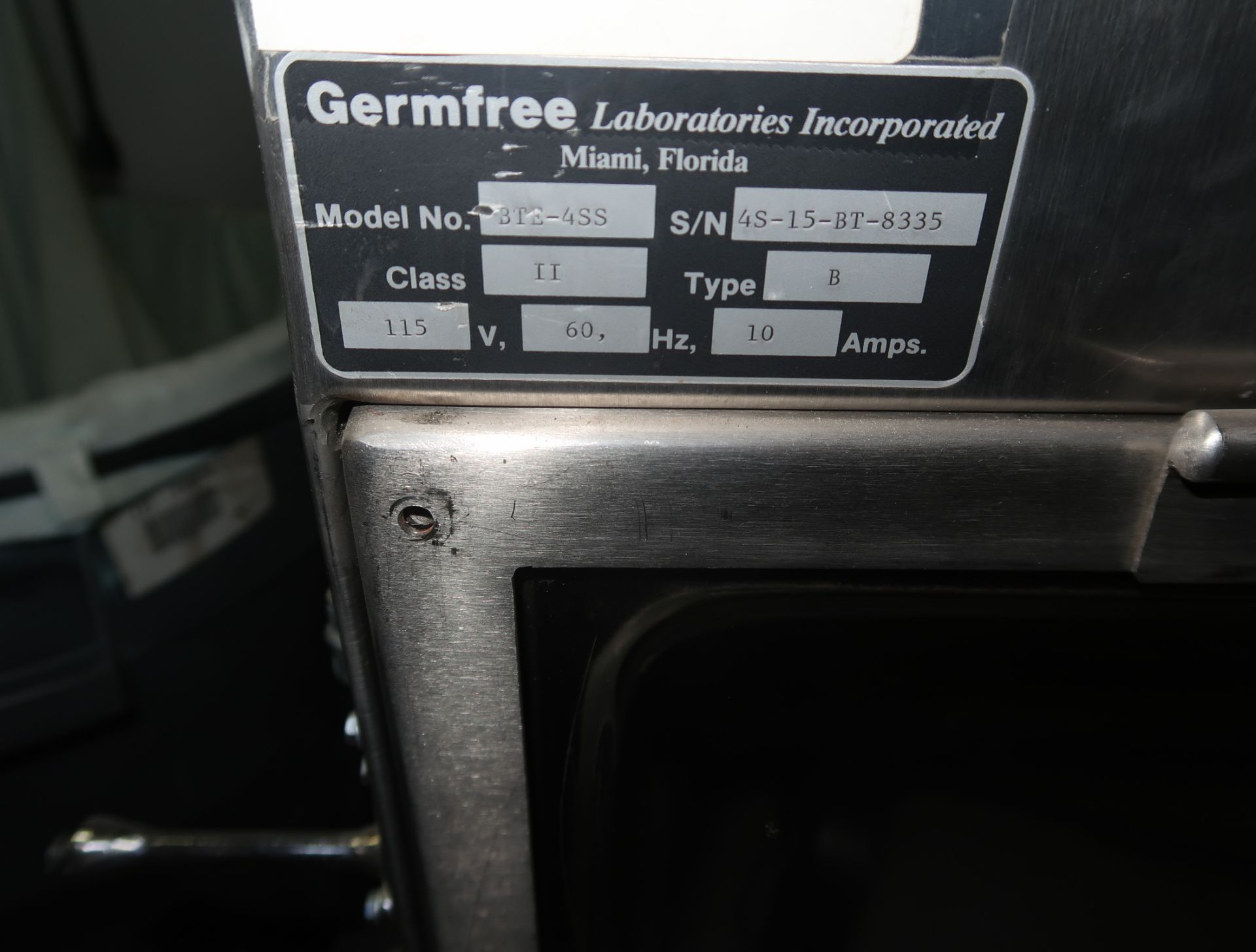 GERM FREE LABS BIOFUME HOOD - Image 2 of 4