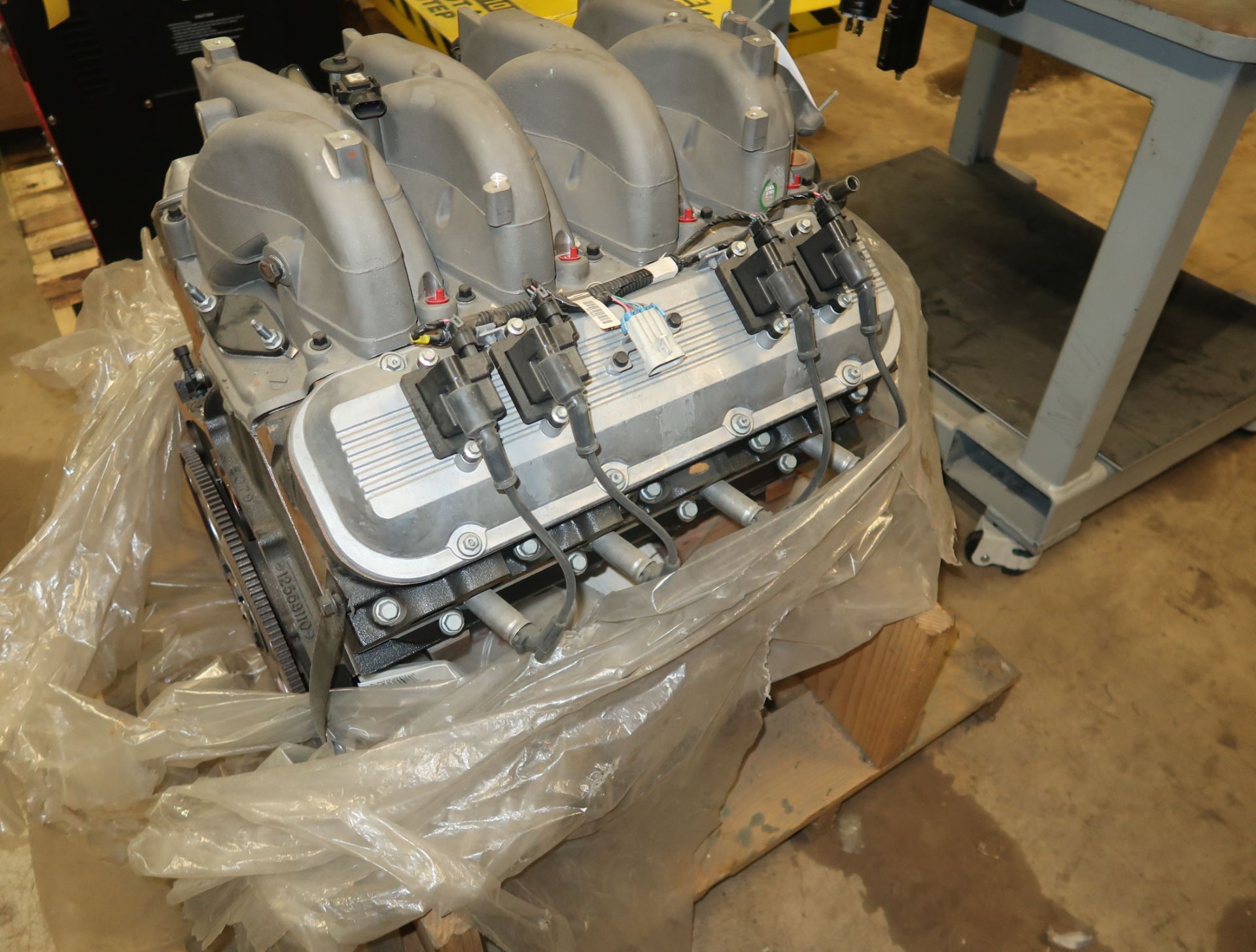 BIG BLOCK CHEVY 454 CRATE MOTOR (NEW) - Image 3 of 5