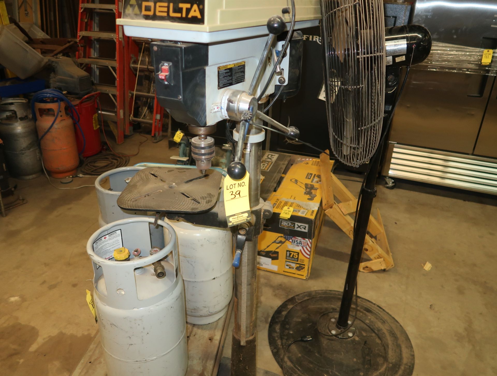 DELTA MDL. 17-900 DRILL PRESS