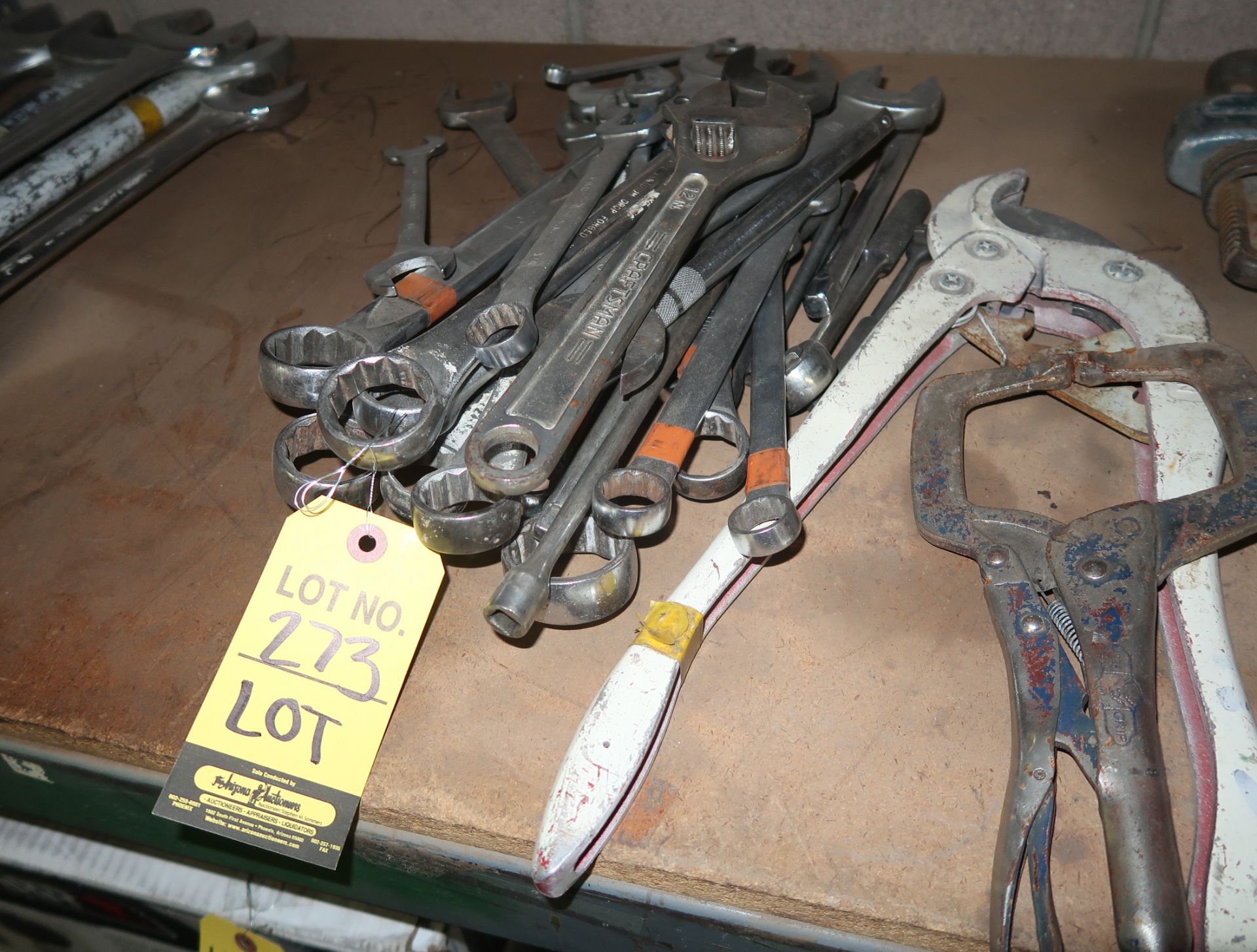 LOT LARGE QUANTITY ASST WRENCHES