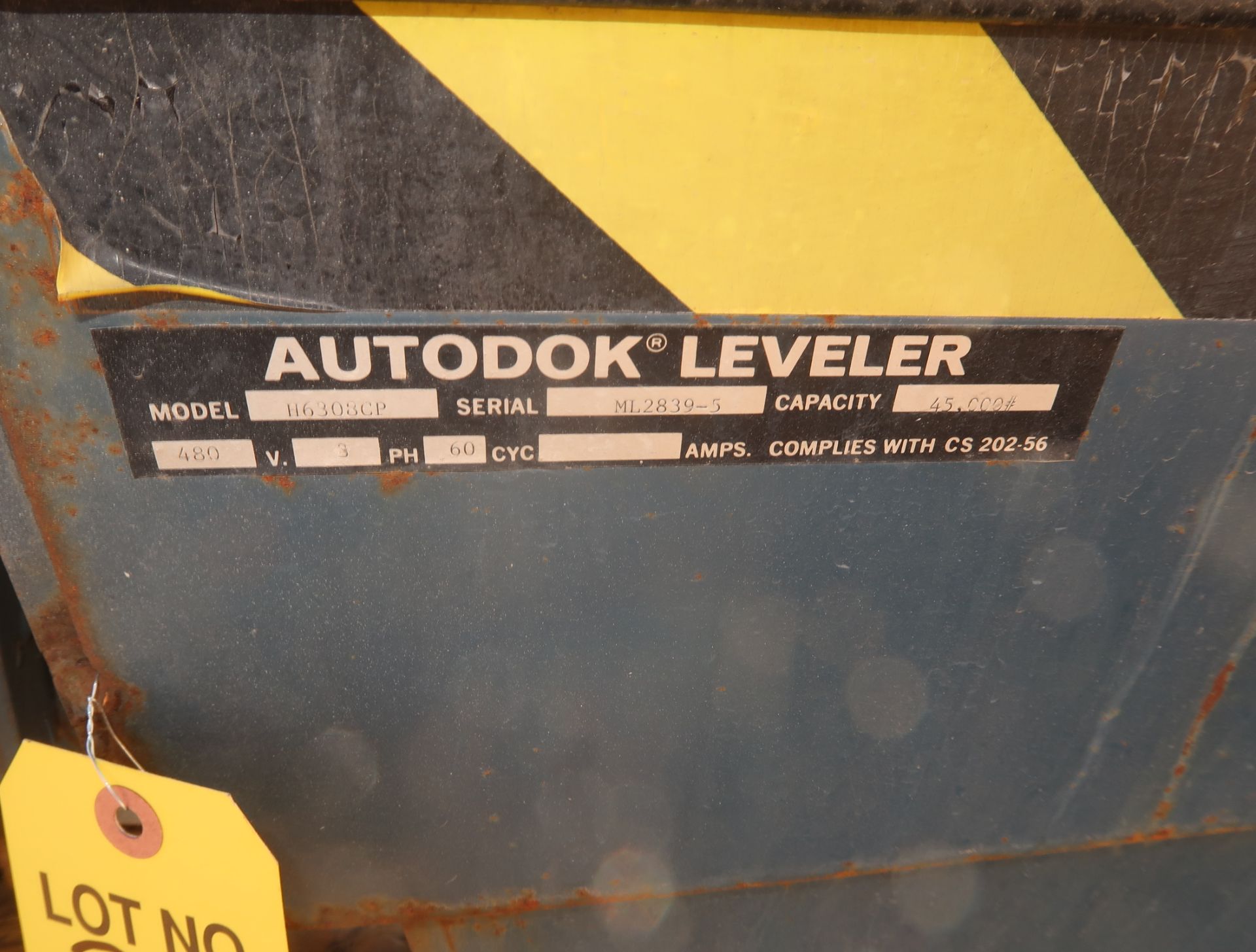 AUTODOK LEVELER DOCK LEVELING PLATES - Image 2 of 2