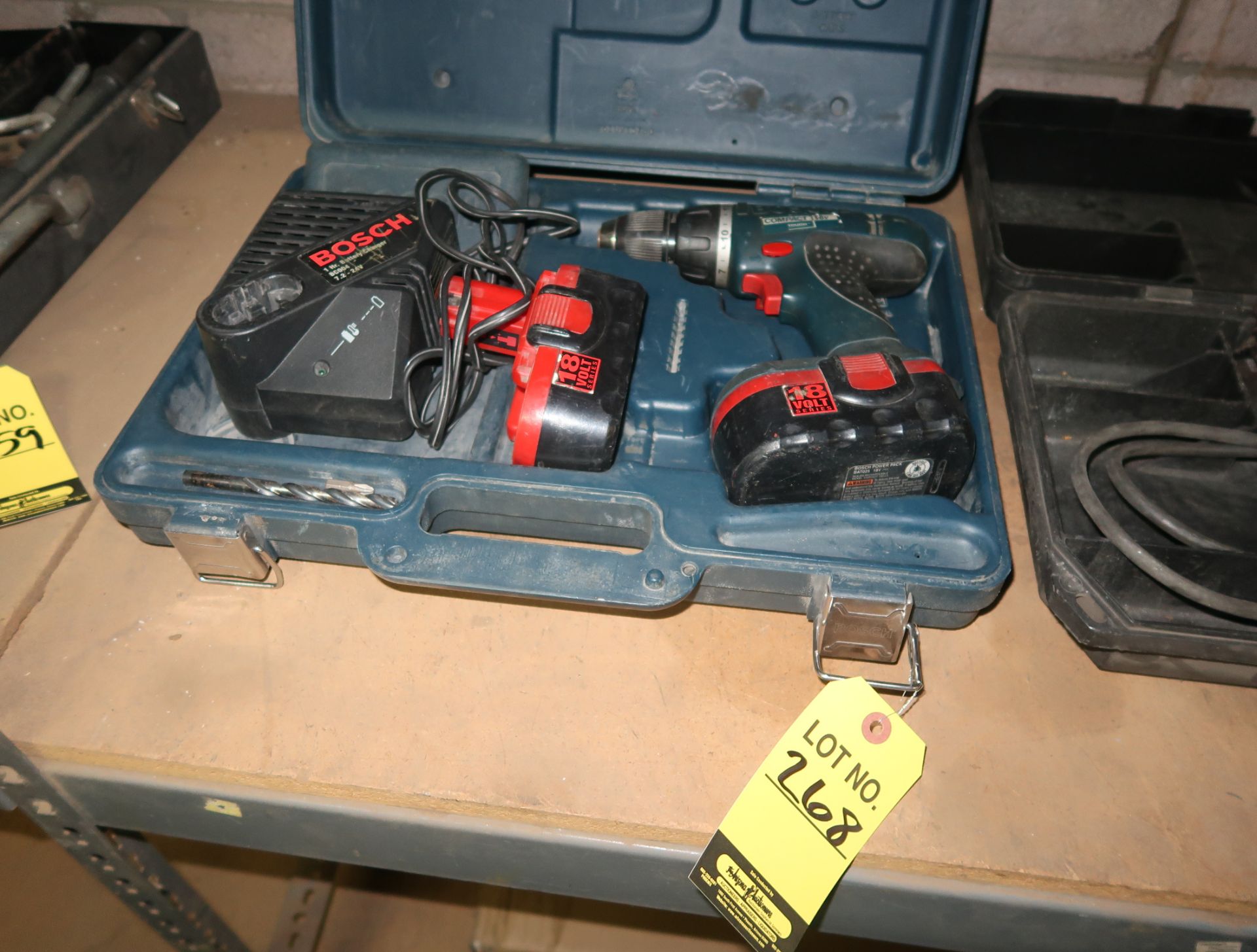 BOSCH CORDLESS DRILL W/ 2 BATTERIES & CHARGER