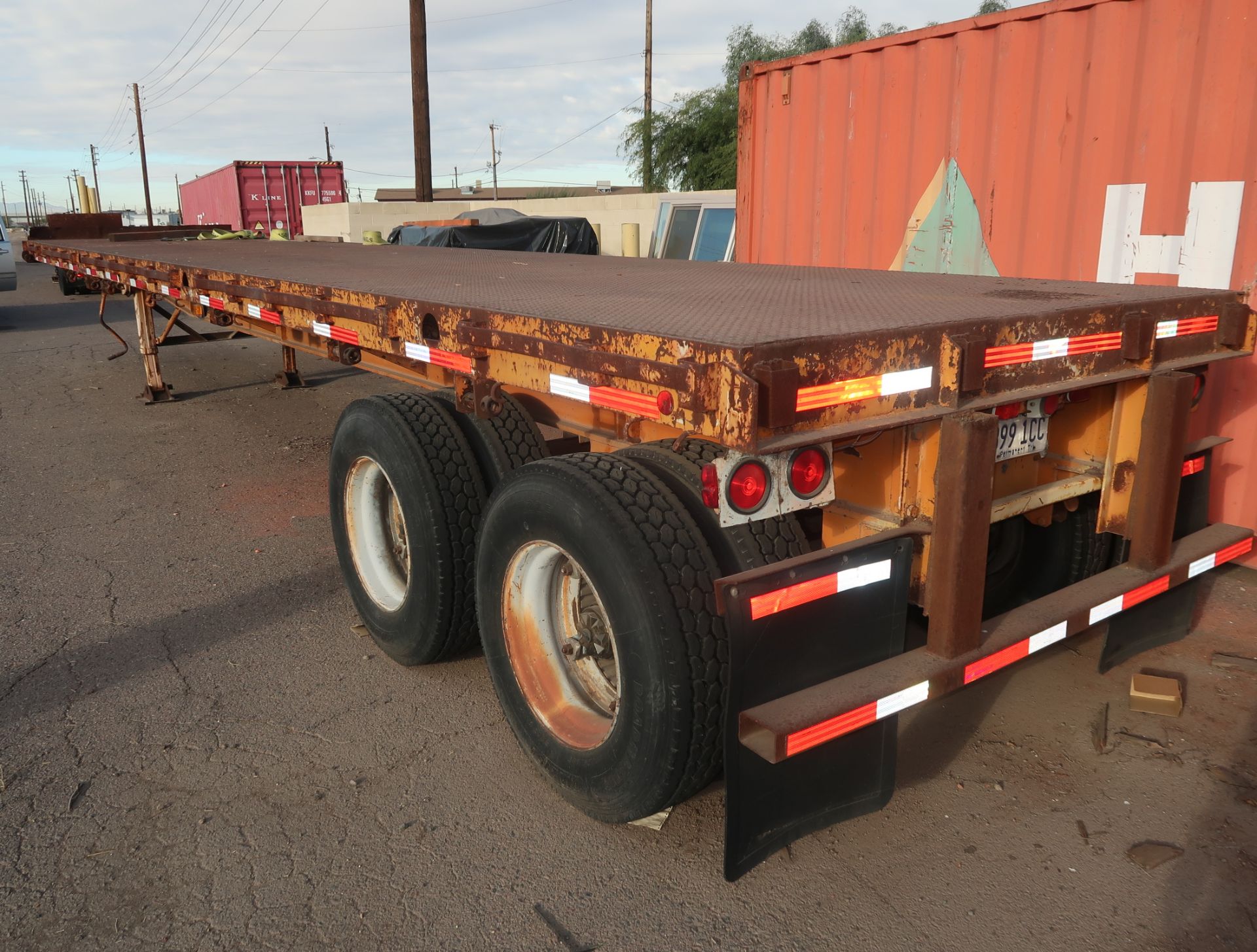 1979 FRUEHAUF 40' FLATBED TRAILER, MDL. PB-F2-40, STEEL DECK, VIN. FMV445106 (NEW TIRES) - Image 4 of 5