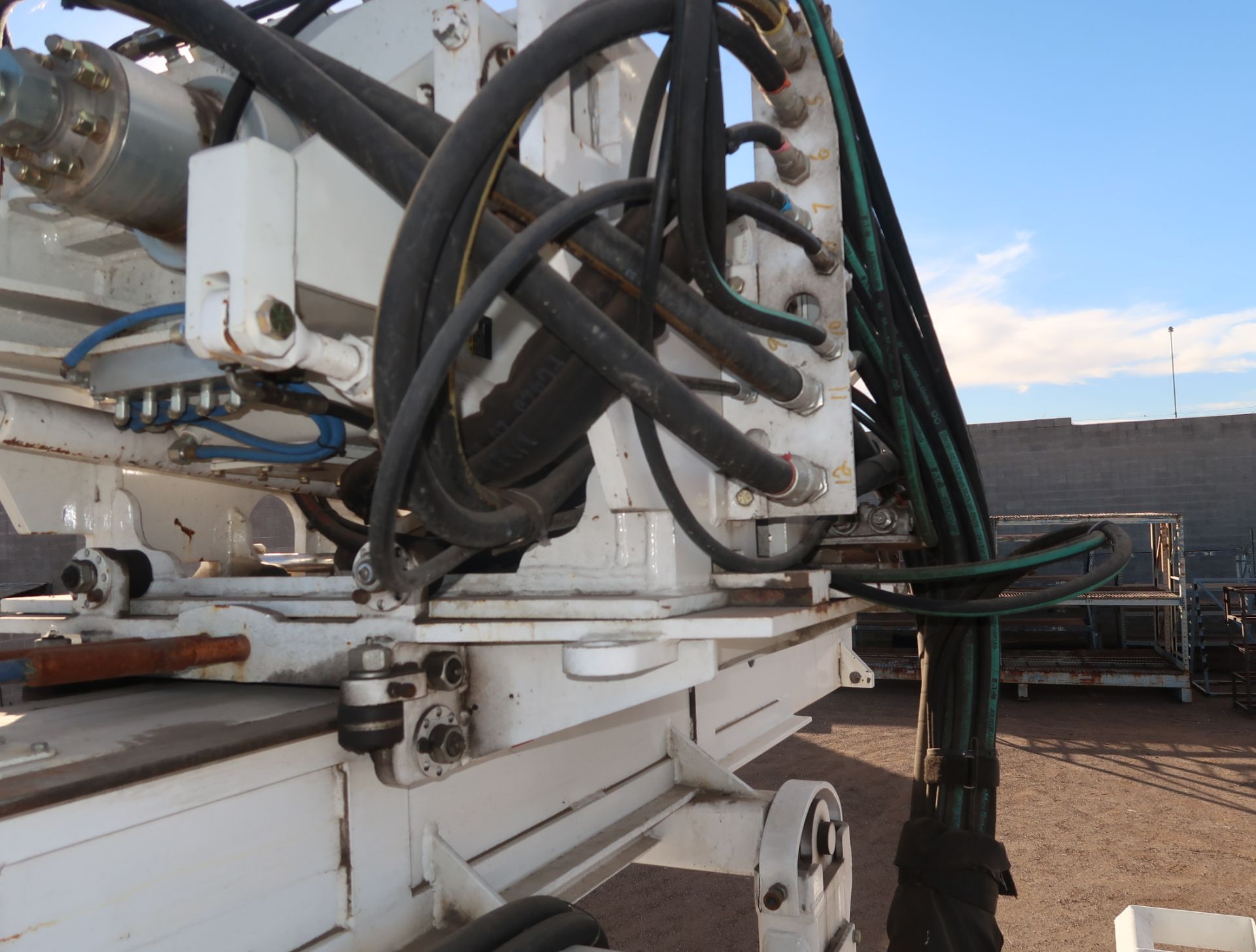 2018 GUS PECH SOLAR SONIC DRILL RIG SN. 131GPSS26CU4817, MOUNTED ON 2018 FREIGHTLINER 114SD DUAL - Image 24 of 28