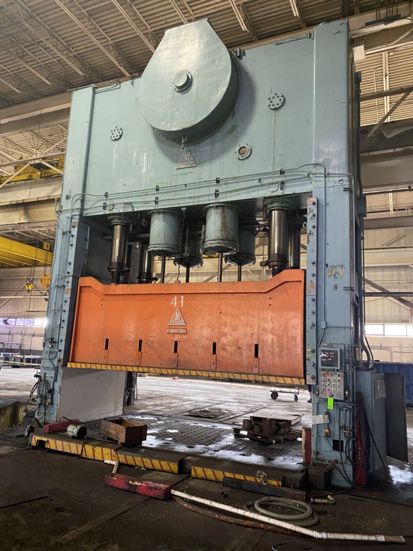 850 Ton Clearing model F4-850-200,Straight side four point Mechanical press 120" x201"