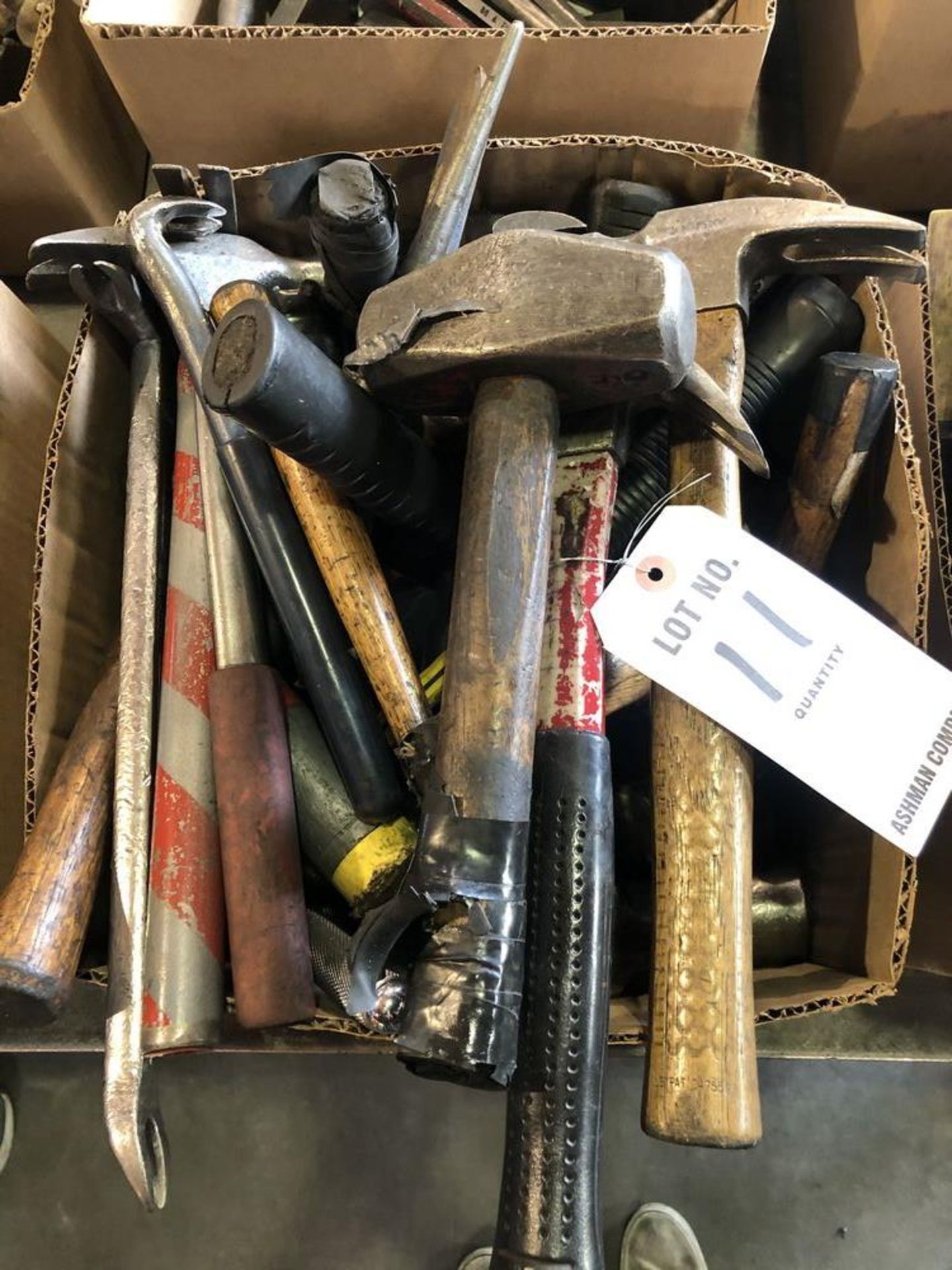 (LOT) MISC HAMMERS