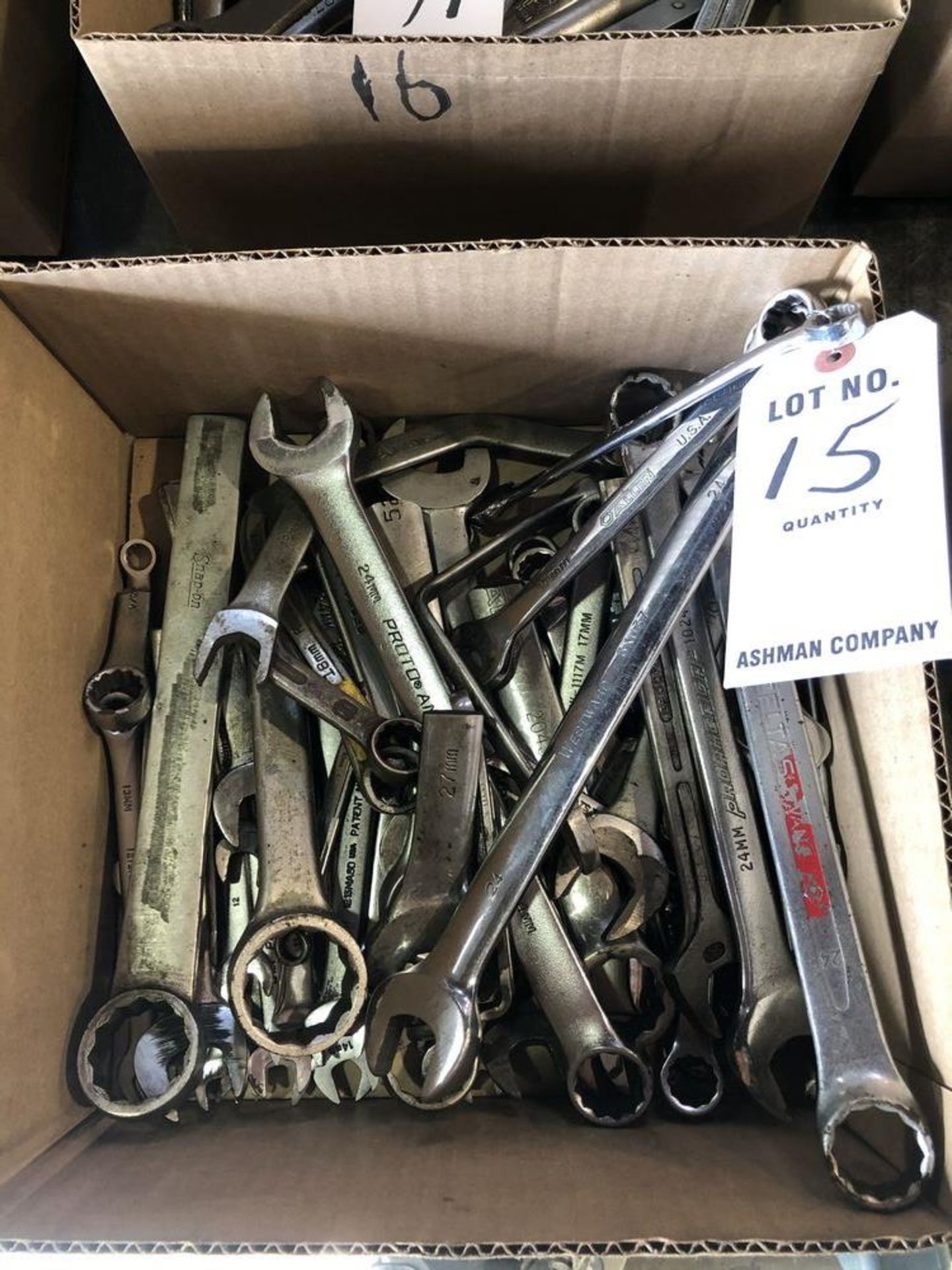 (LOT) MISC BOX & OPEN END WRENCHES