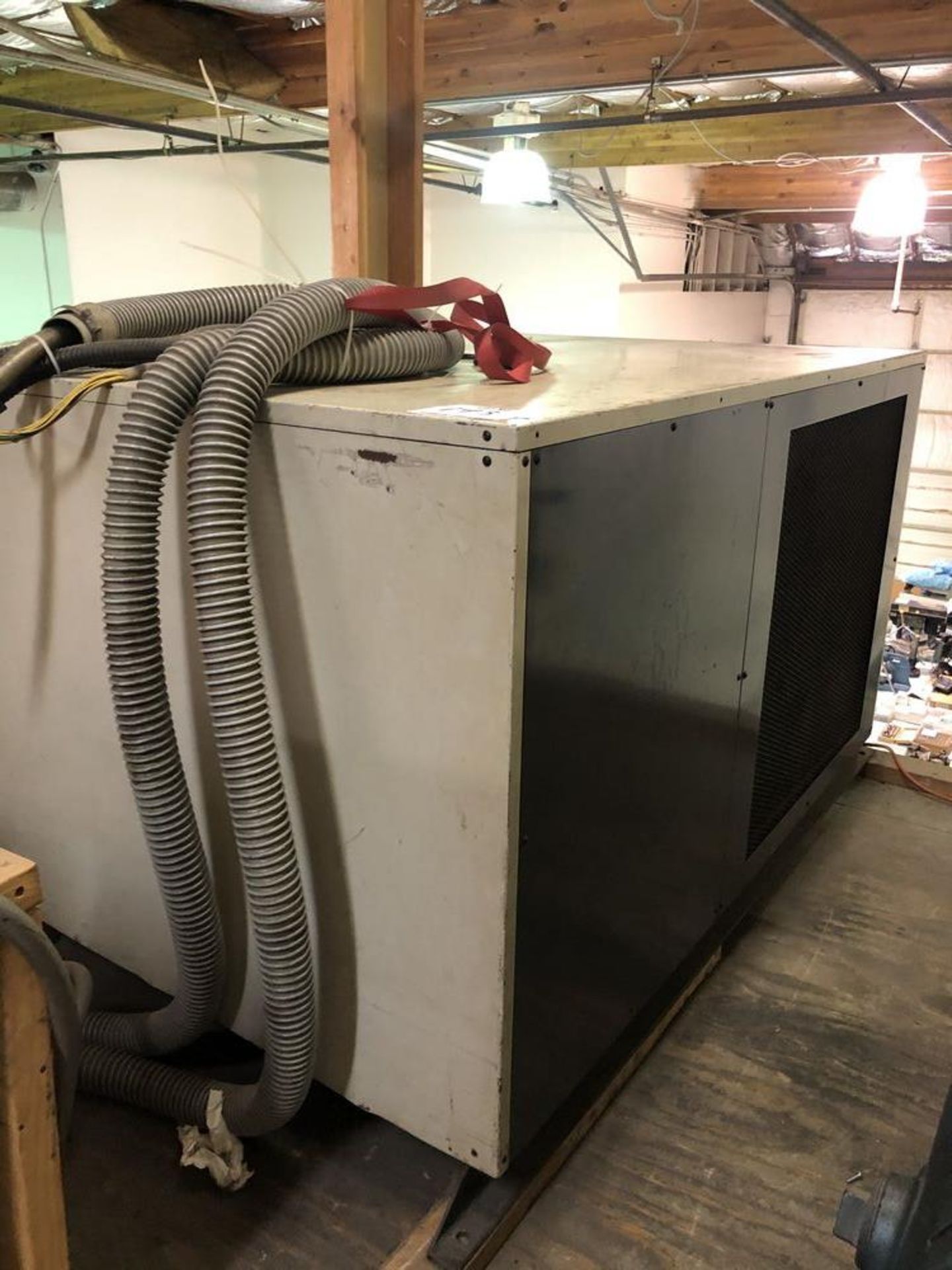 (1) LARGE AIR DRYER