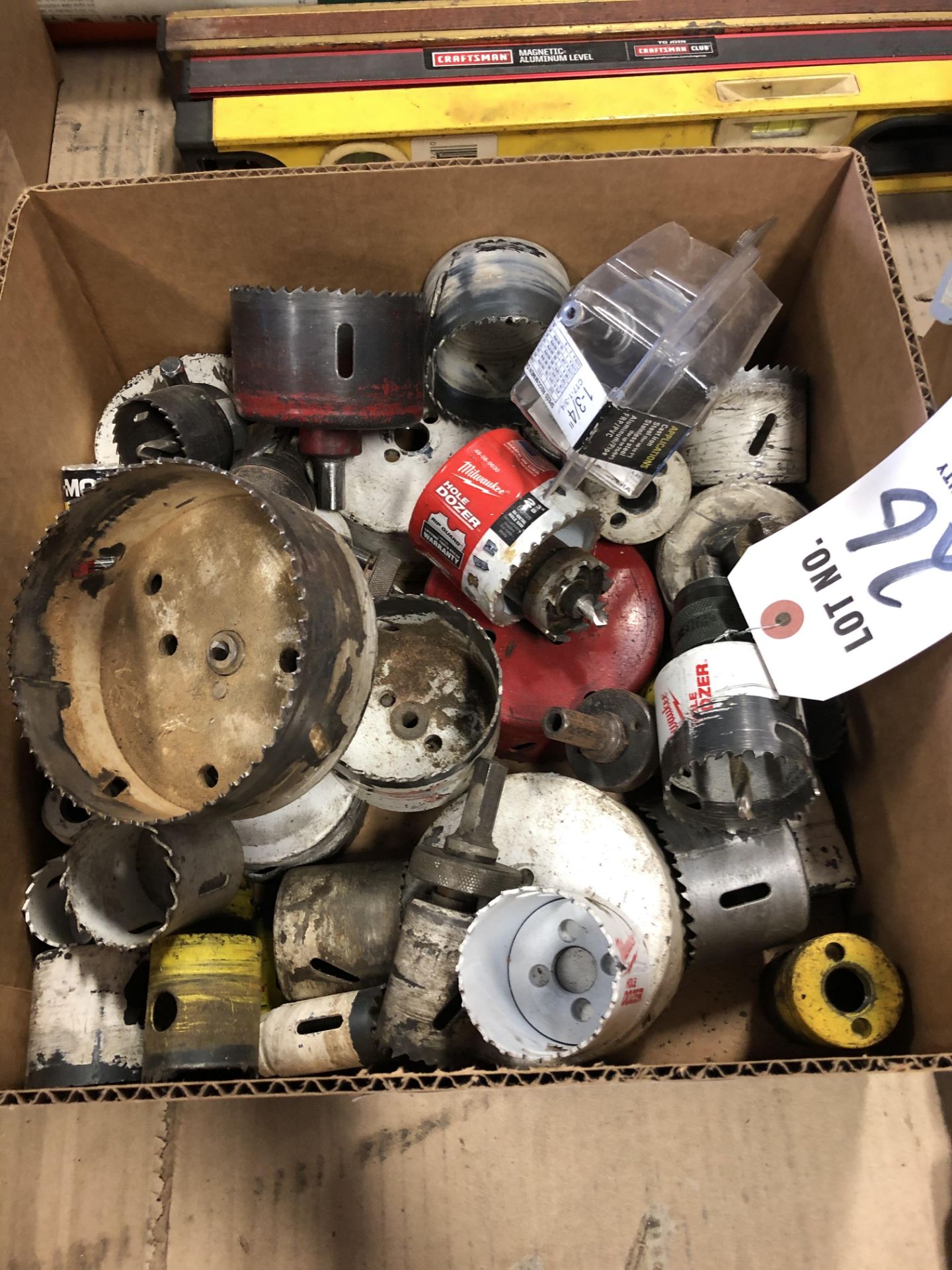 (LOT) MISC HOLE SAWS