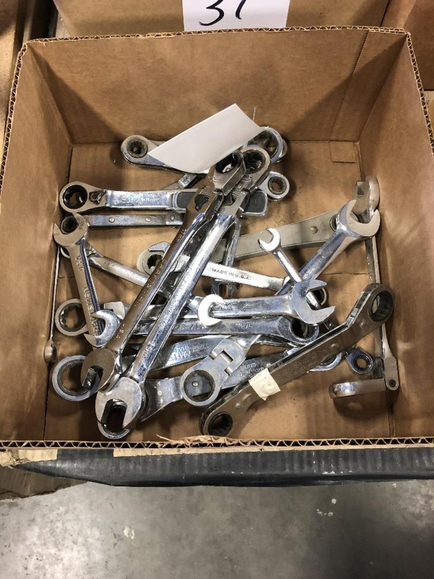 (LOT) MISC RATCHET WRENCHES