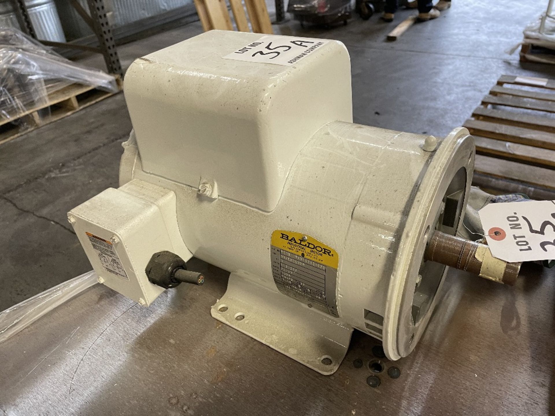 BALDOR 3 HP ELECTRIC MOTOR