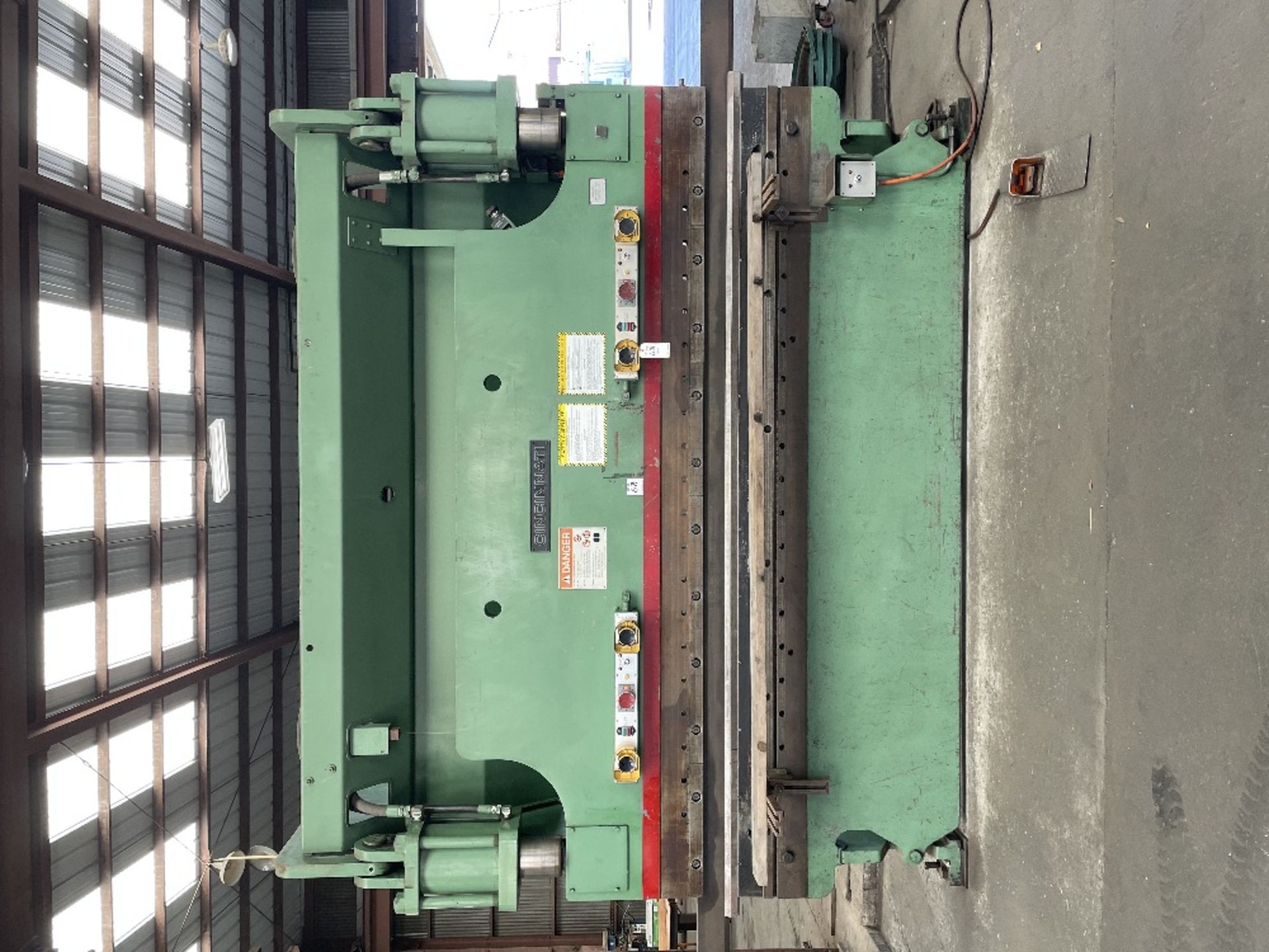 (1) Cincinnati 175CB Press brake- 175 ton cap, 10’ bed, 10” stroke, 8” throat depth, 17” open