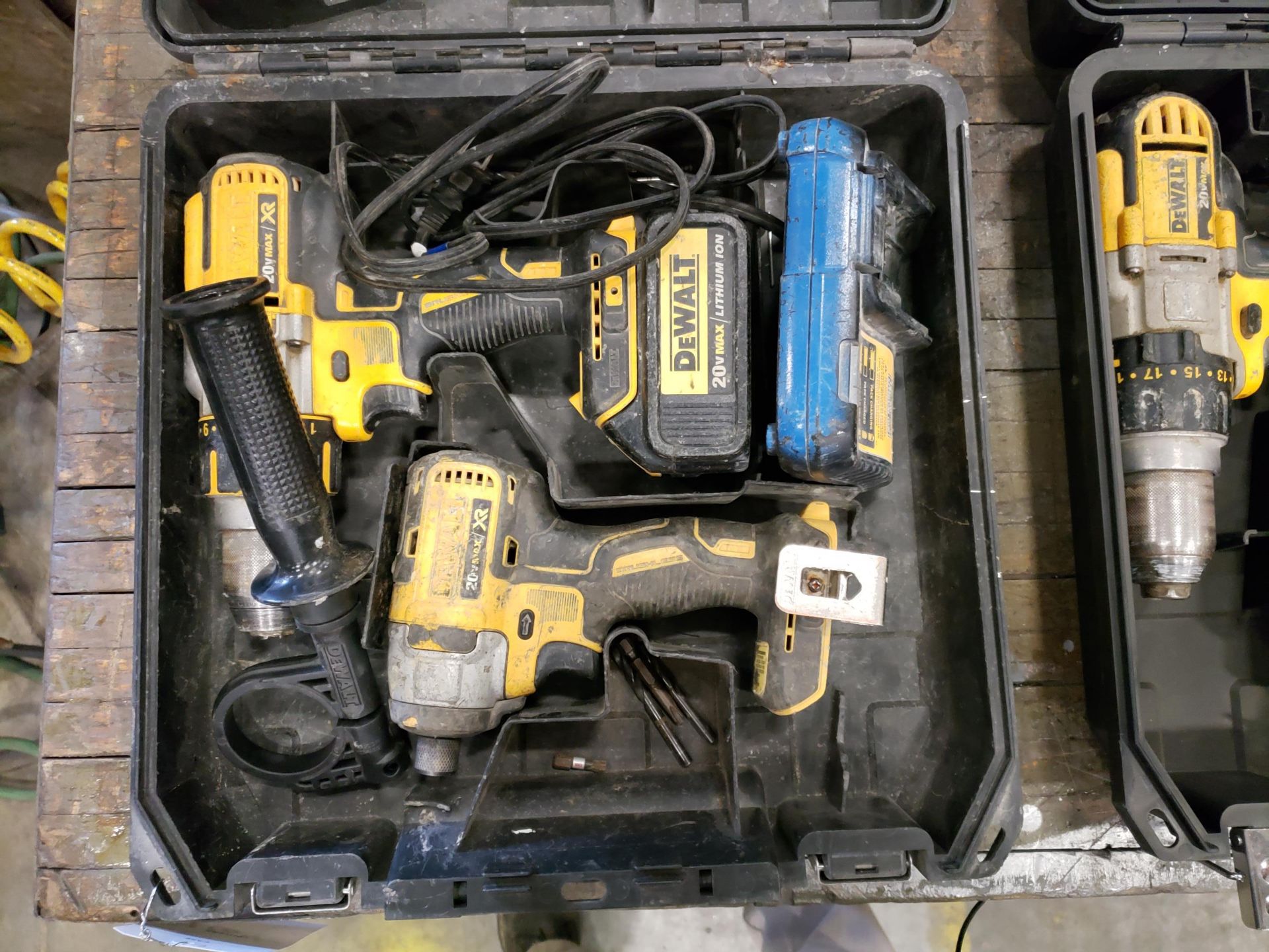 DeWalt Cordless Tool Set