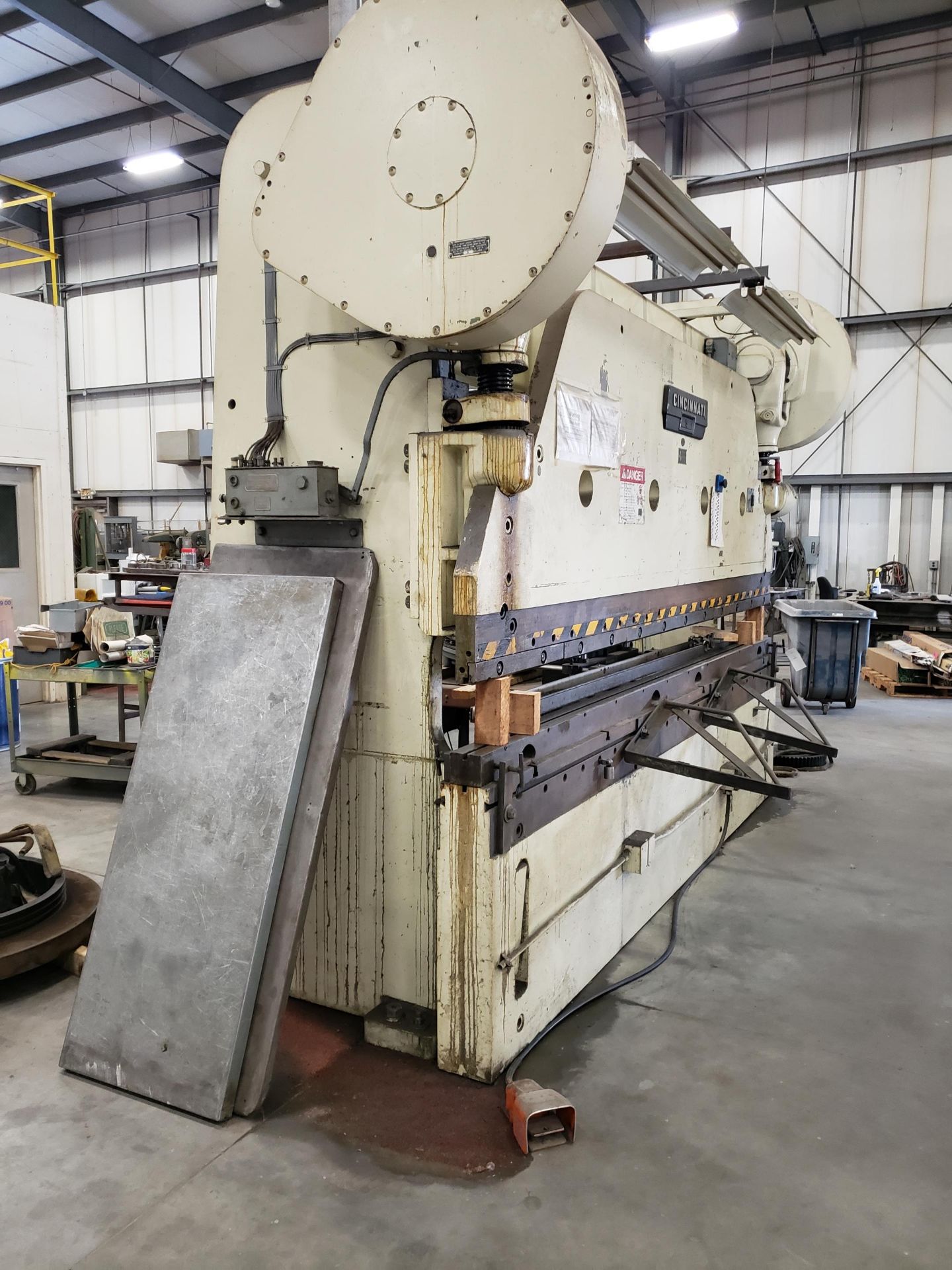 Cincinnati 9-Series 10' Press Brake - Image 4 of 12