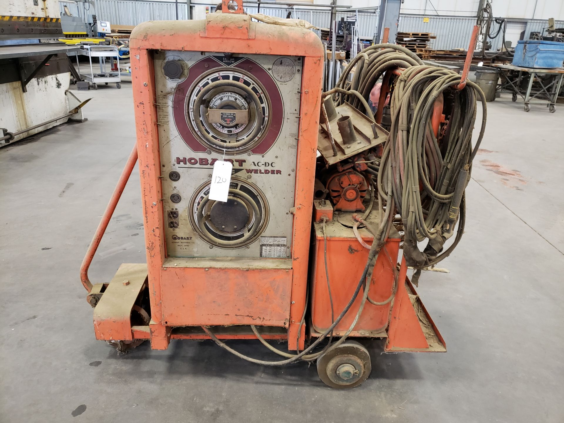 Hobart TR-301 AC/DC Welder