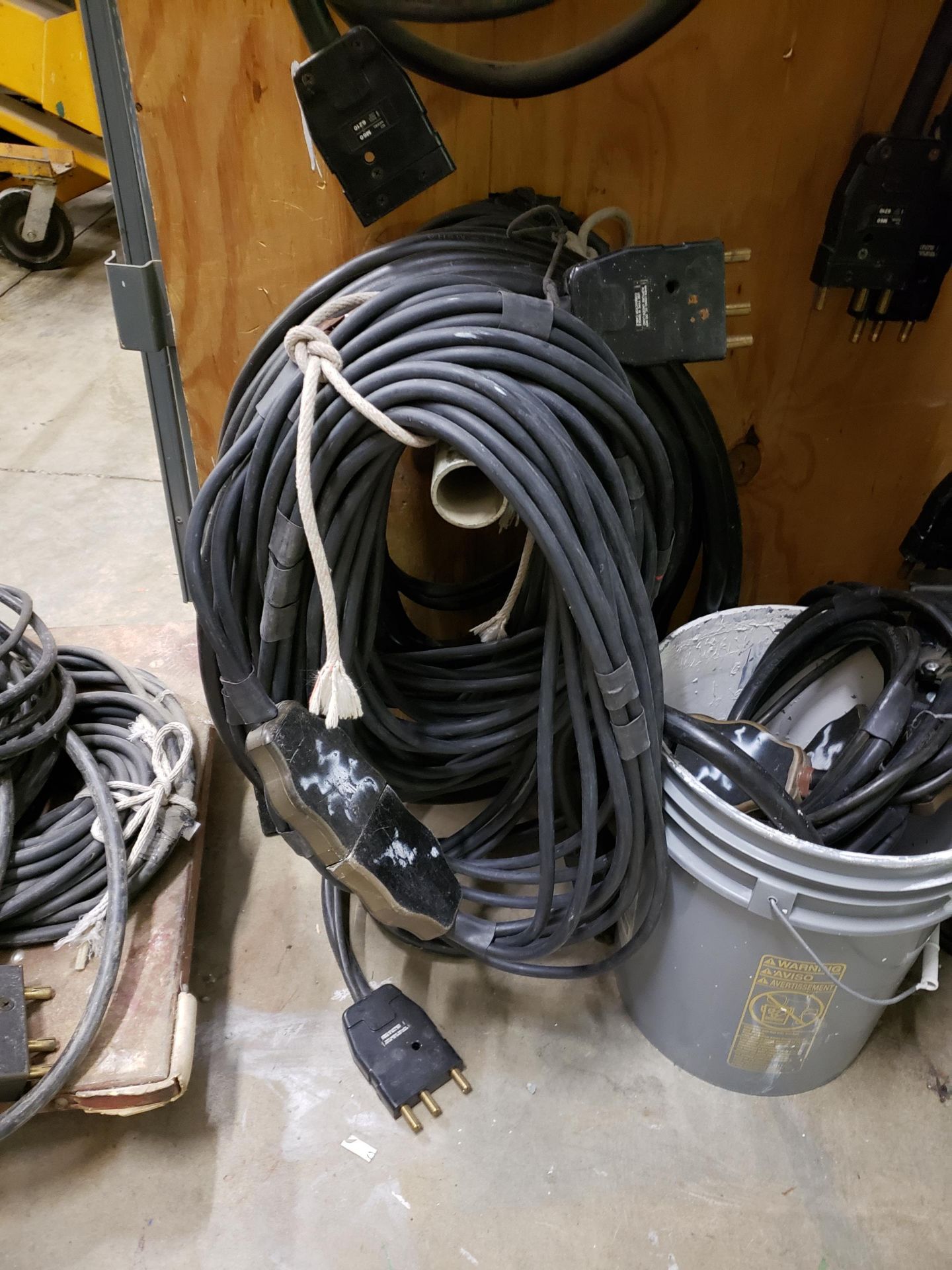 Lot of Cables - Image 7 of 9