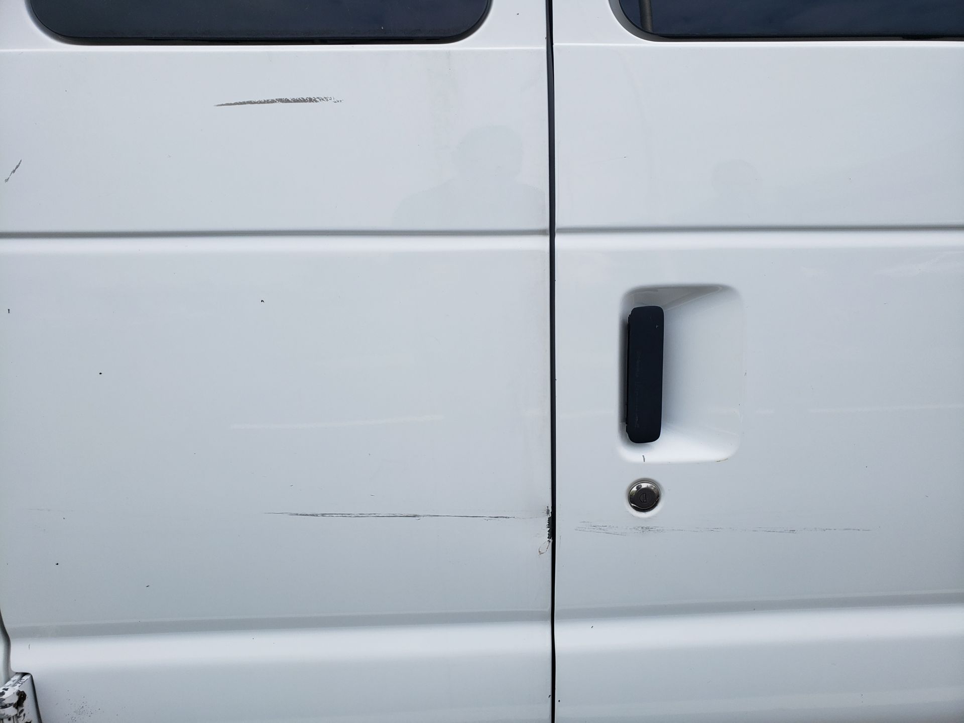 2007 Ford E350 XL Van - Image 11 of 11