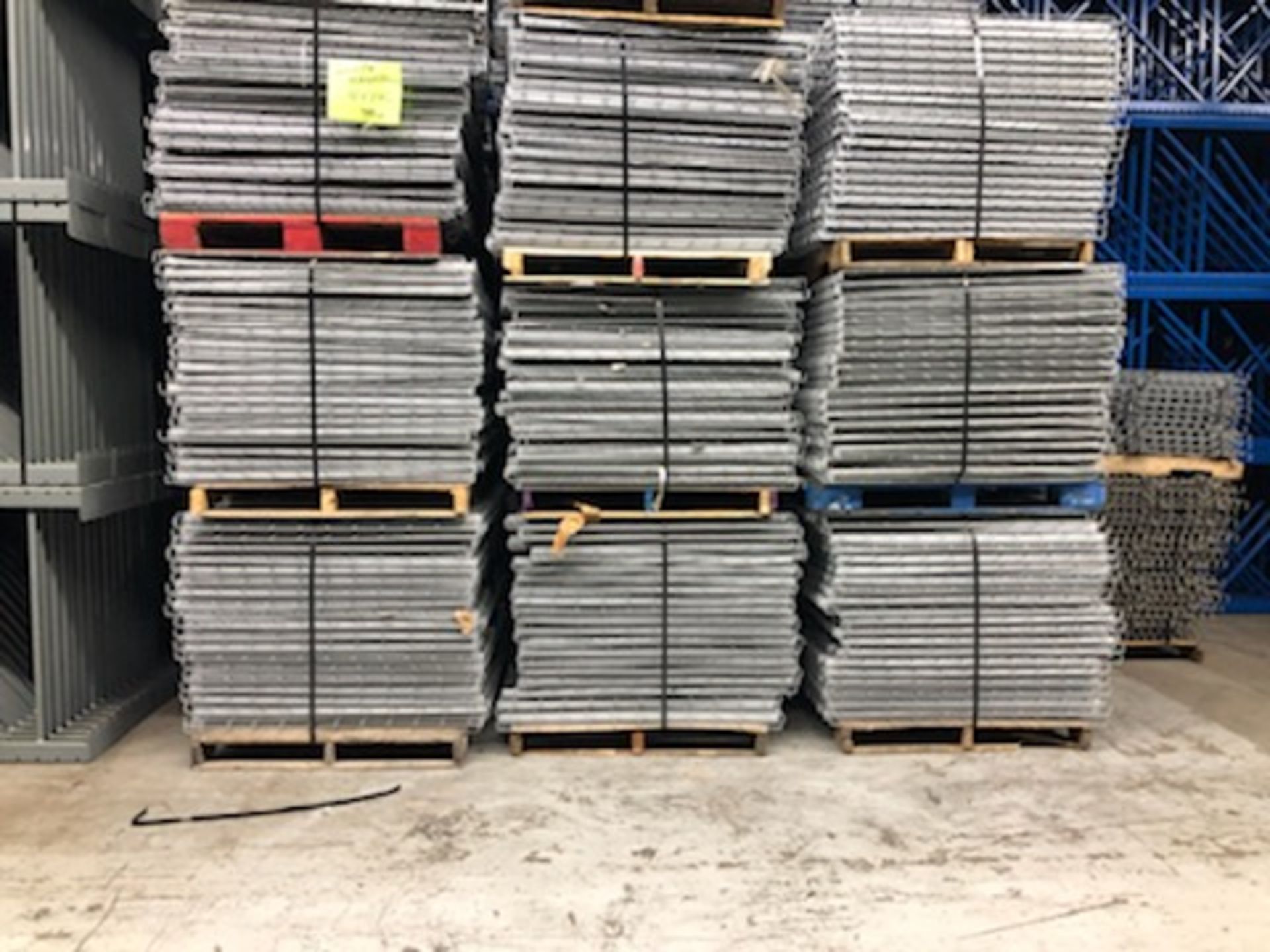 USED 120 PCS OF LAY IN FLUSH 44" X 46" WIREDECK - Image 2 of 2