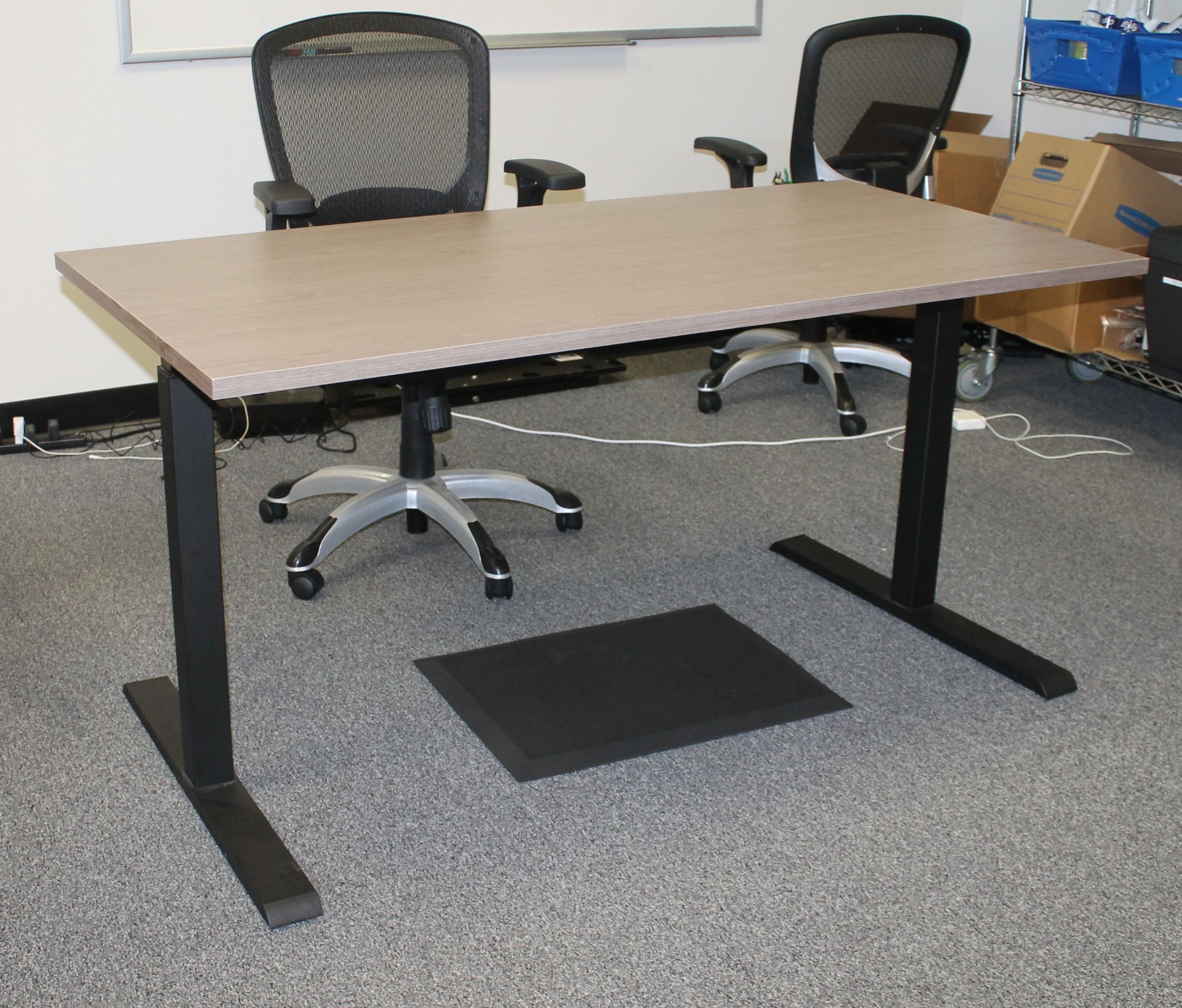 HEIGHT ADJUSTABLE OFFICE DESK WITH CHAIR