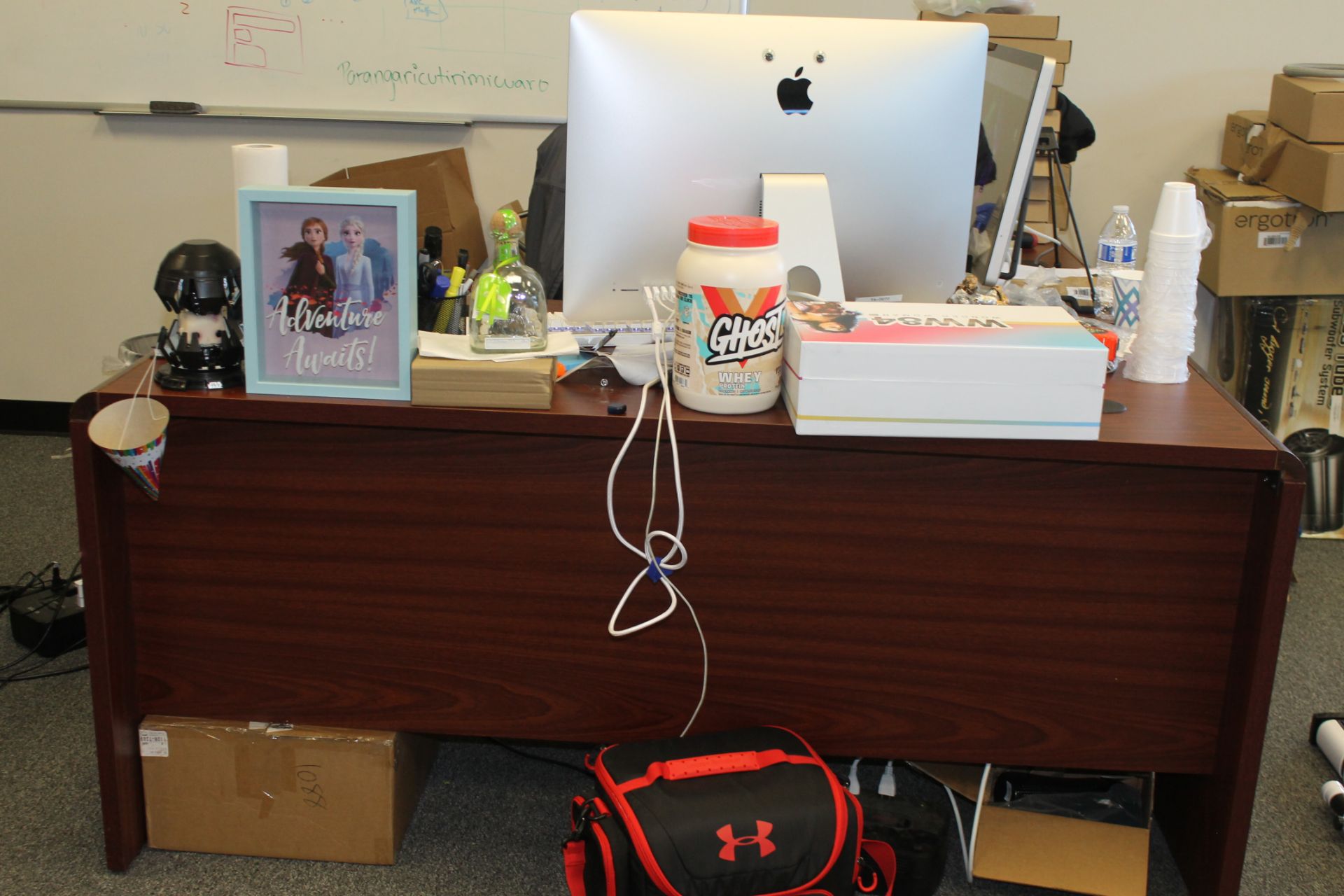 L SHAPED OFFICE DESK WITH CHAIR - Image 2 of 2