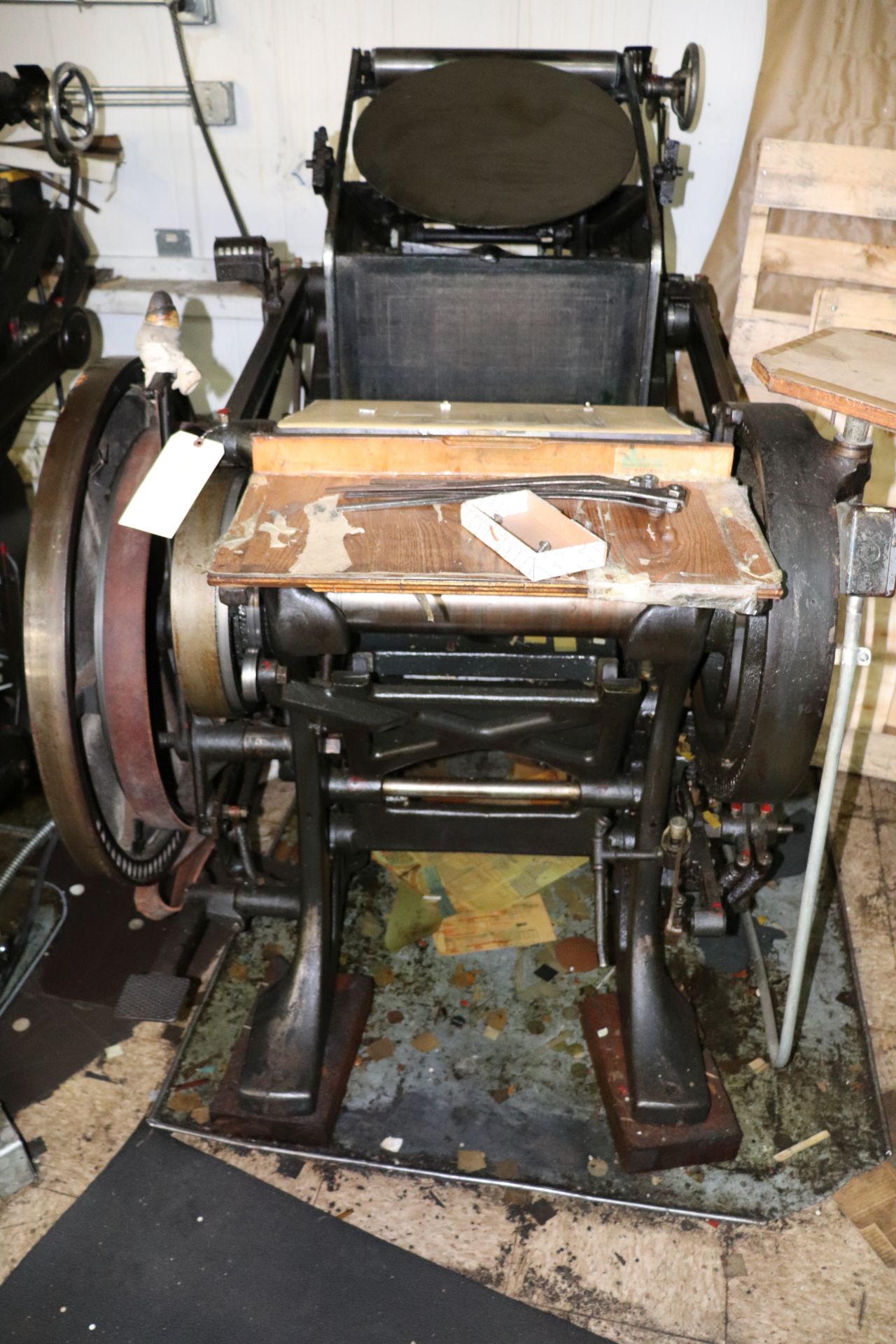 Kluge platen press, 12" x 18", for handfeeding