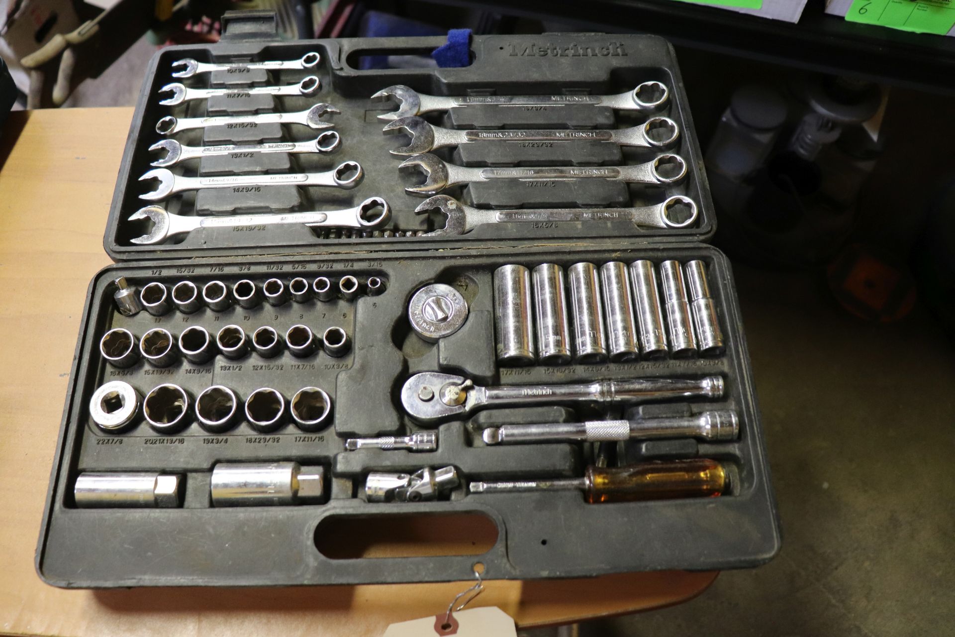 Metrinch socket and wrench set