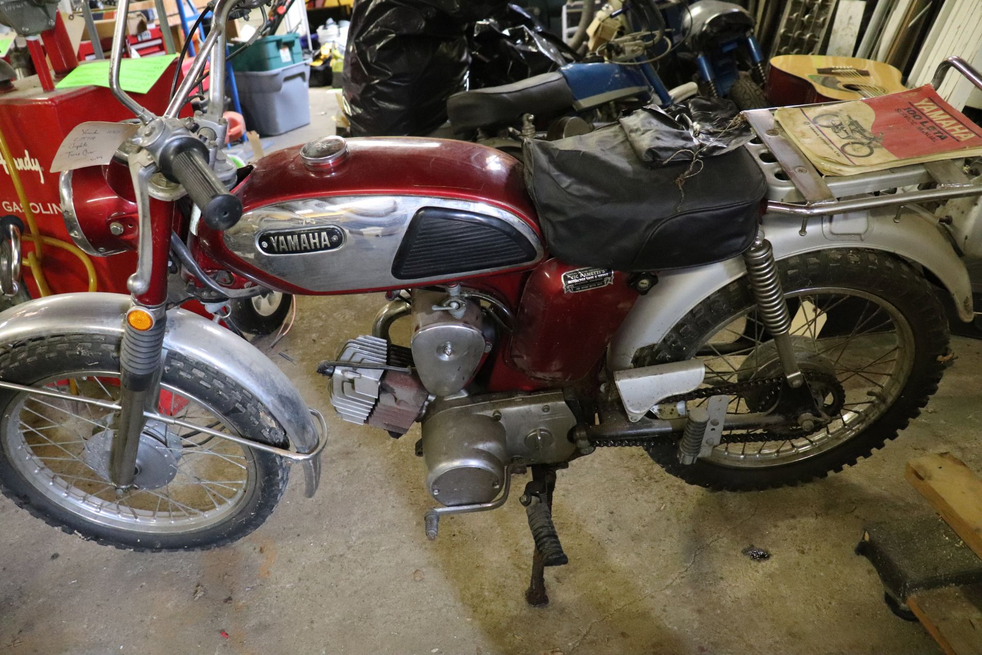 1971 Yamaha 100 L5TA, complete, turns over, no key, with manual, 2,192 miles MINI BIKES MARKED AS PA - Image 2 of 8