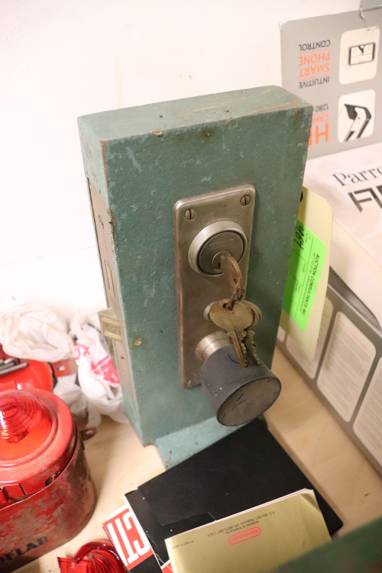 Sargent Salesman lock and key sample display