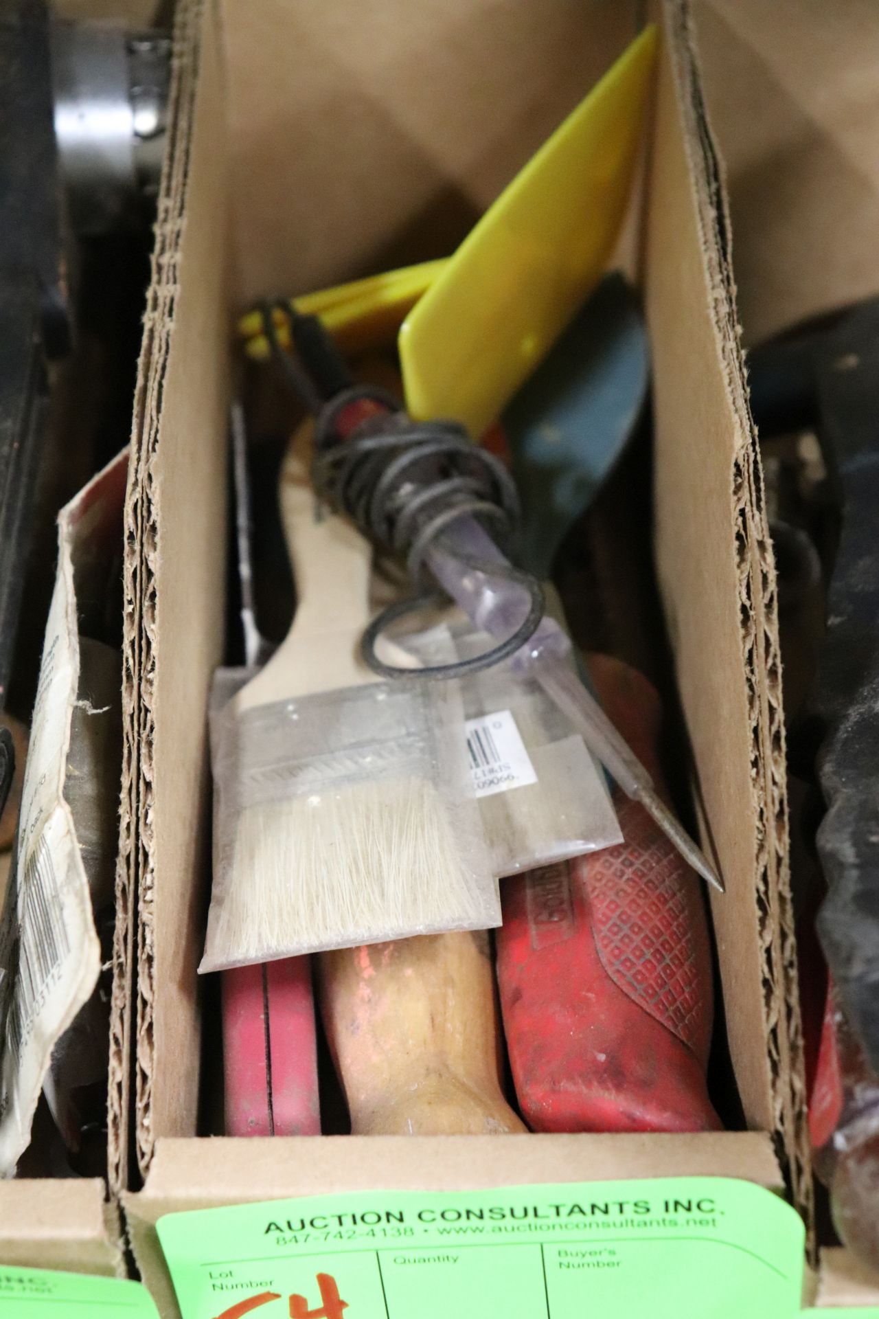 Miscellaneous saws and paintbrushes