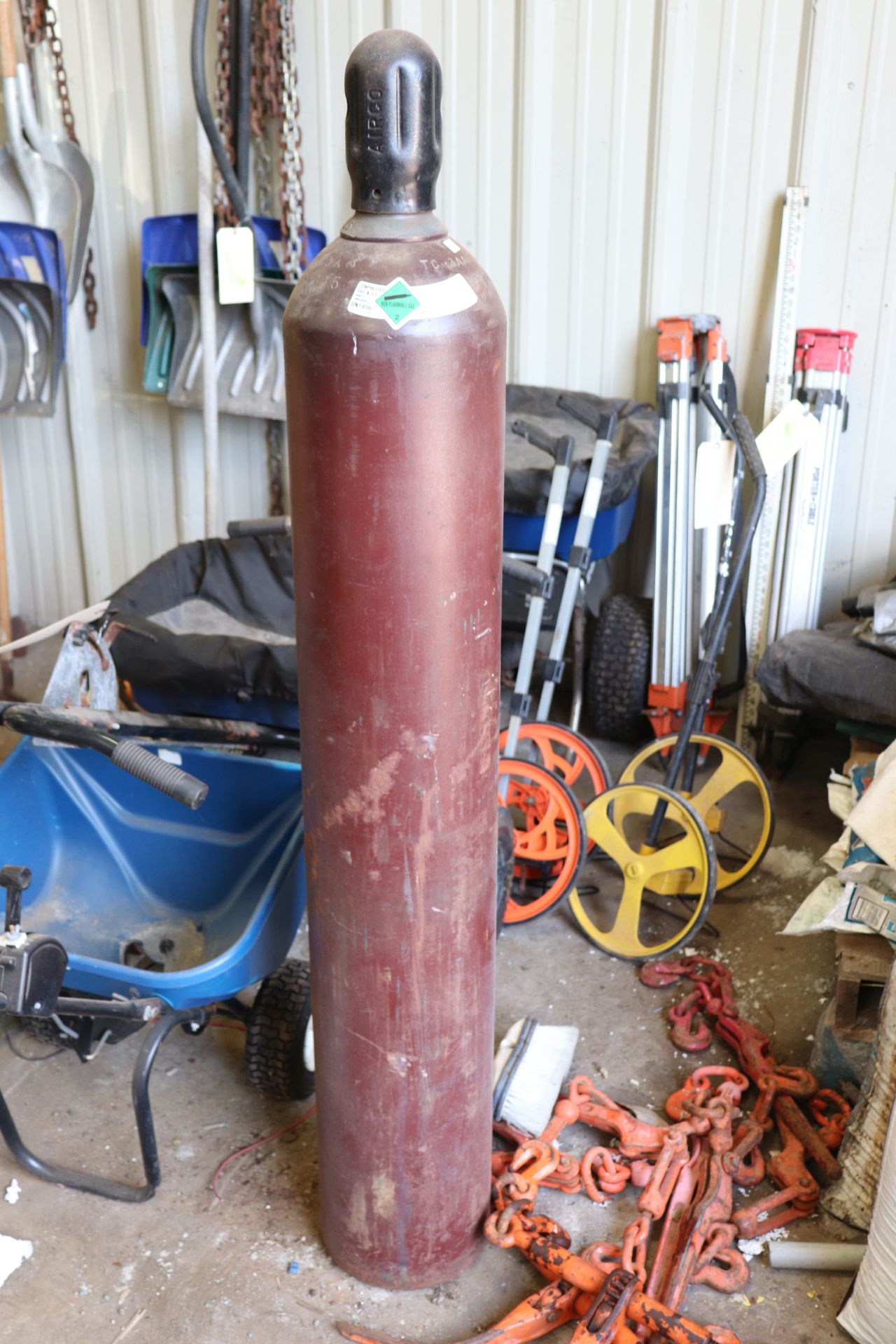 3AA Compressed Gas tank