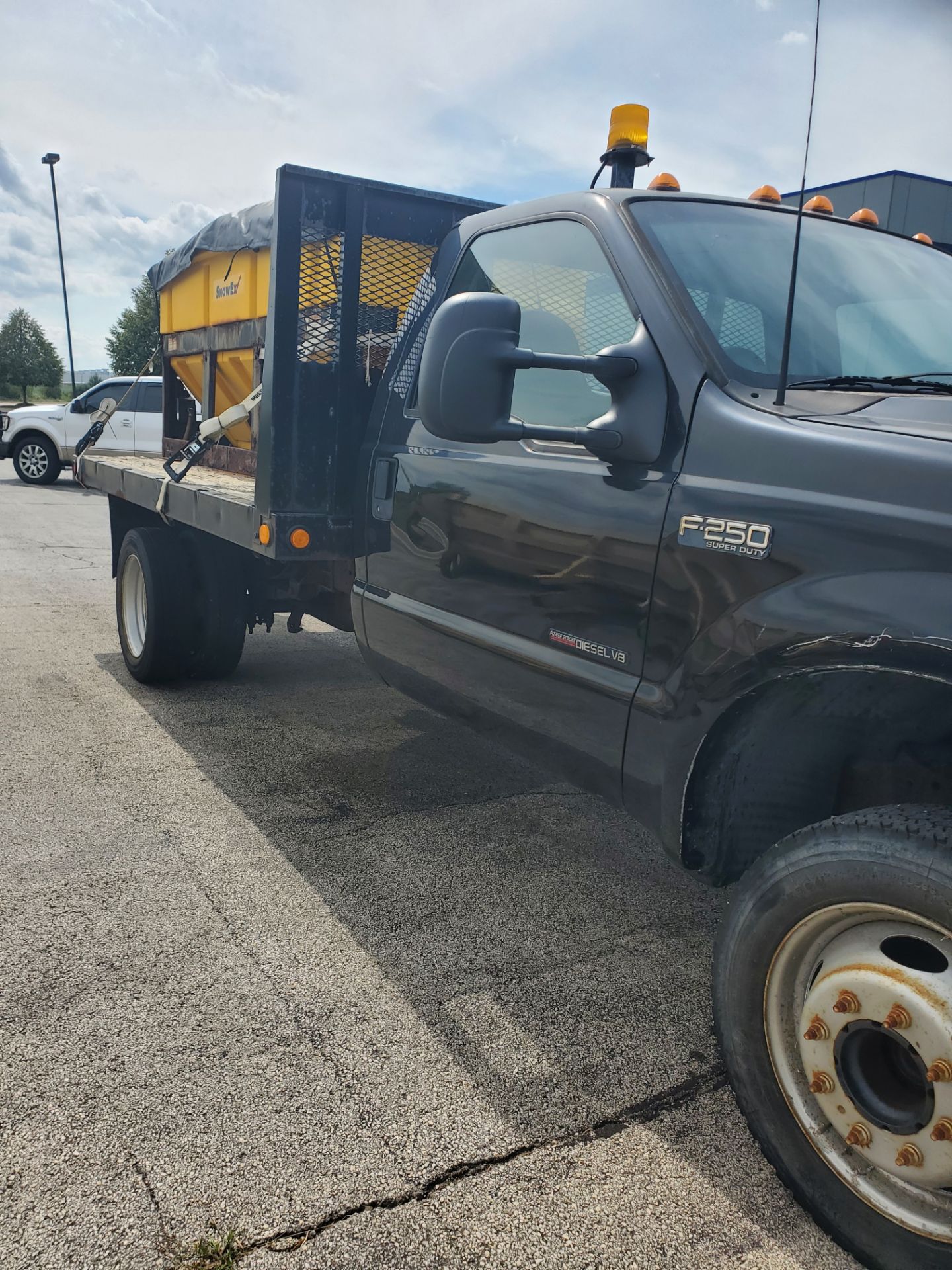 2000 Ford F450 Power Stroke v8 Diesel Flat Bed 236154 miles Vin #1FDXF46F4YEE07359 - Image 6 of 12