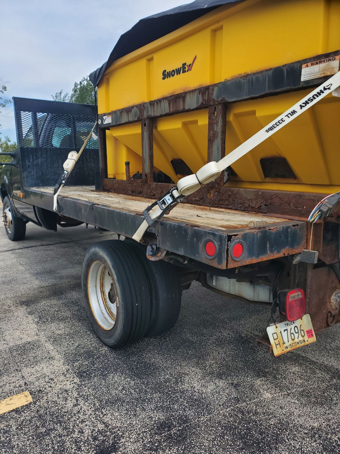 2000 Ford F450 Power Stroke v8 Diesel Flat Bed 236154 miles Vin #1FDXF46F4YEE07359 - Image 3 of 12