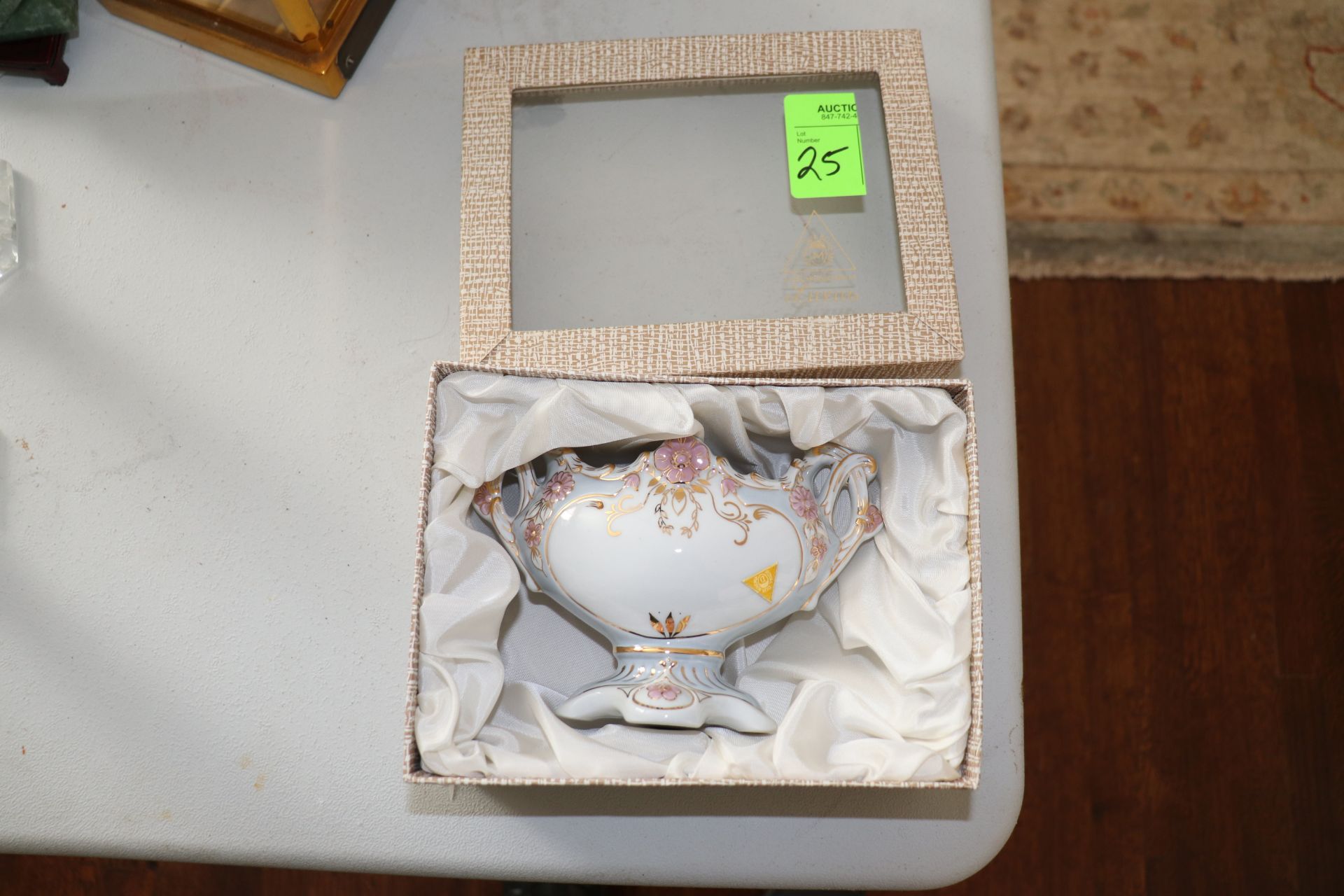 Royal Dux Bohemia model 10447 vase in box