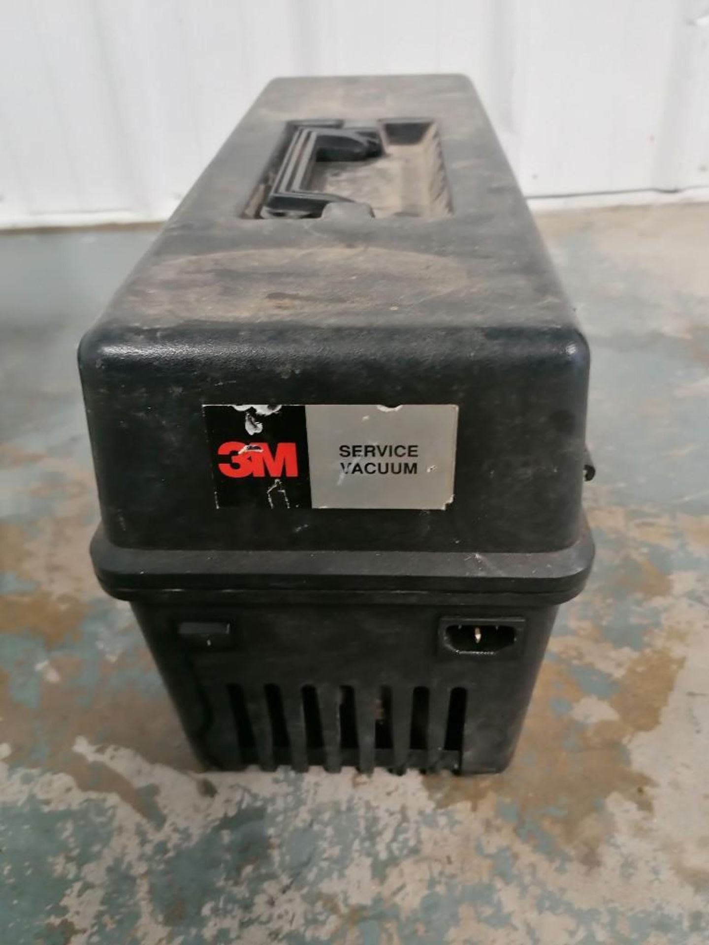 (2) 3M Service Vacuum, Model 497. Located in Mt. Pleasant, IA. - Image 9 of 11